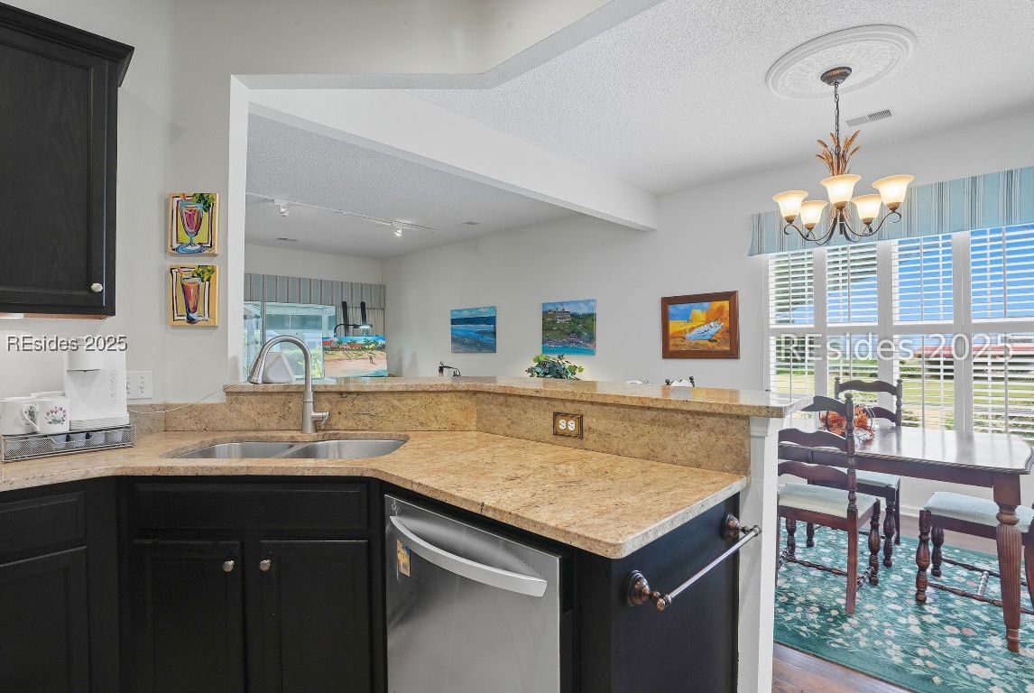 65 Lazy Daisy Drive