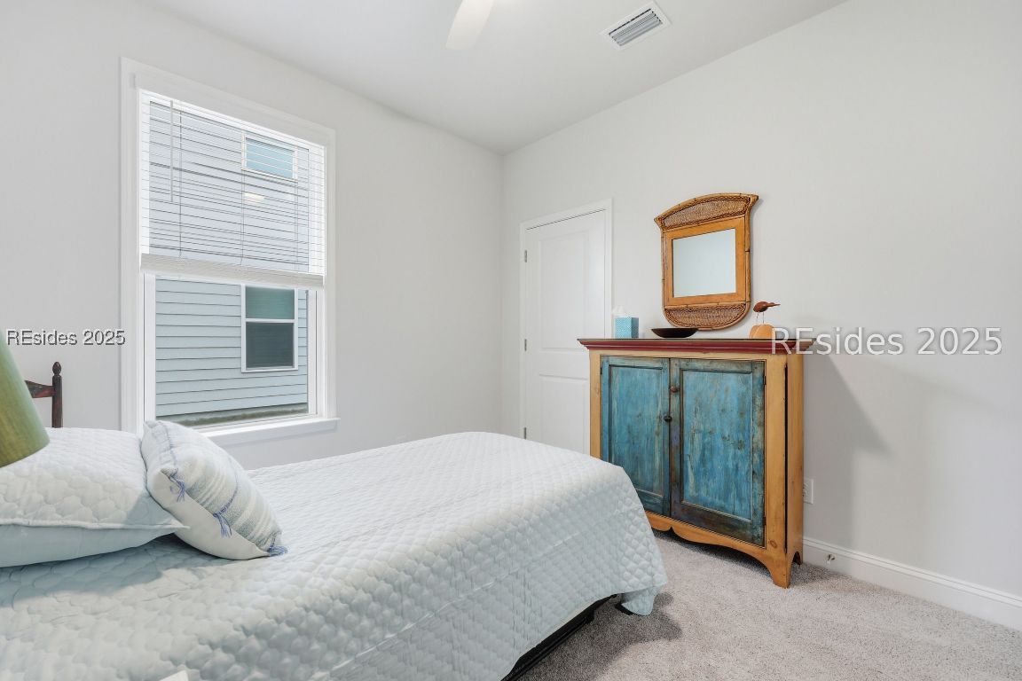 814 Aurora Way