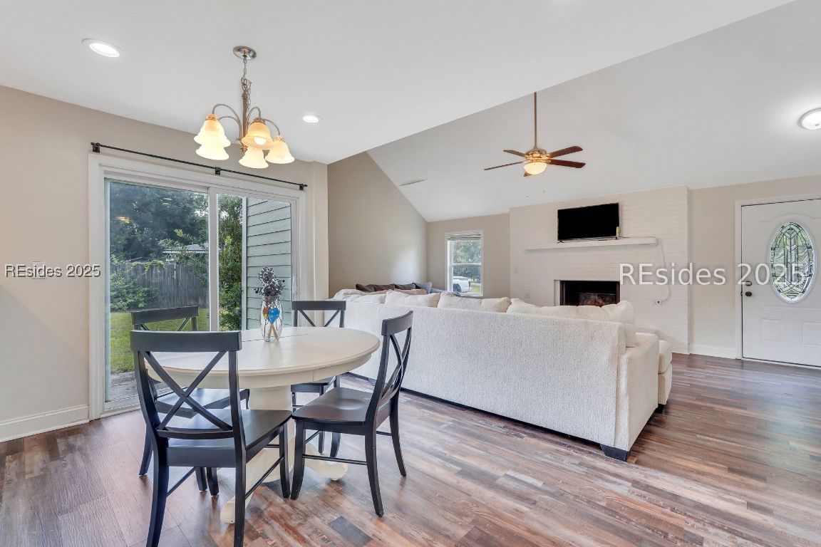 715 Sunset Circle