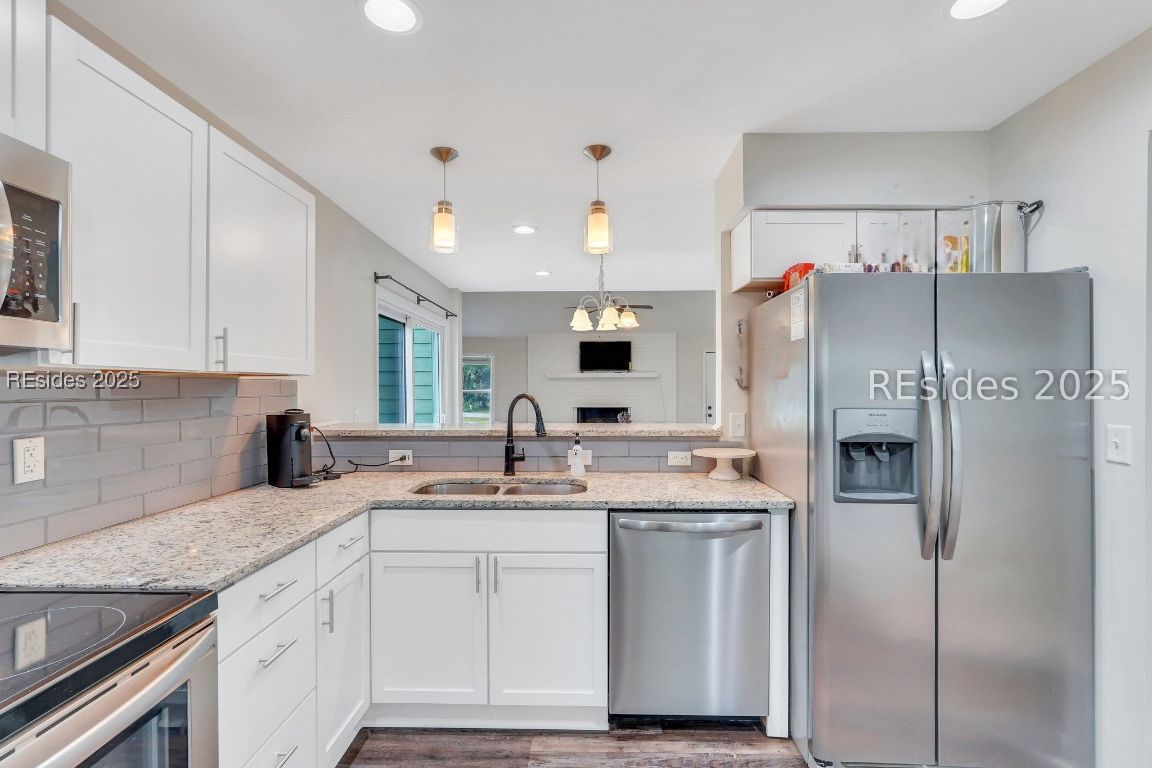 715 Sunset Circle