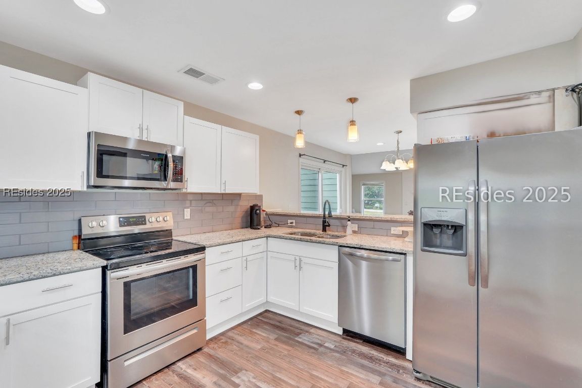 715 Sunset Circle
