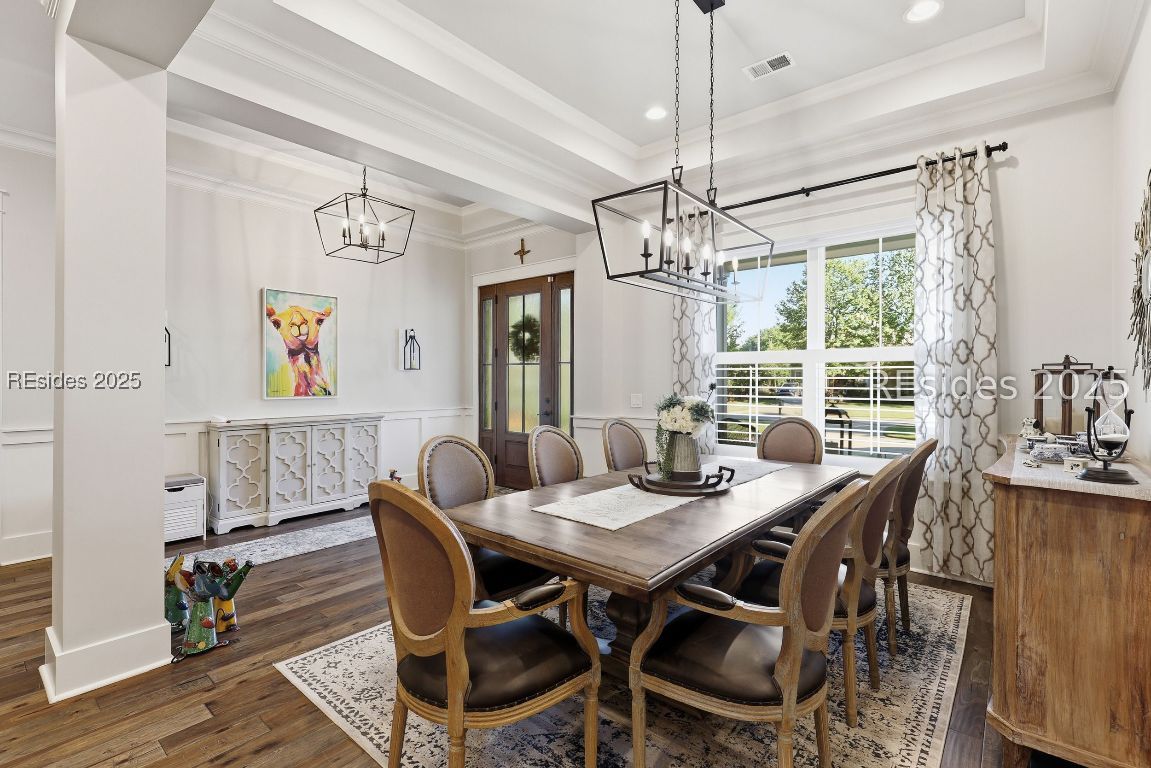 467 Hampton Lake Drive