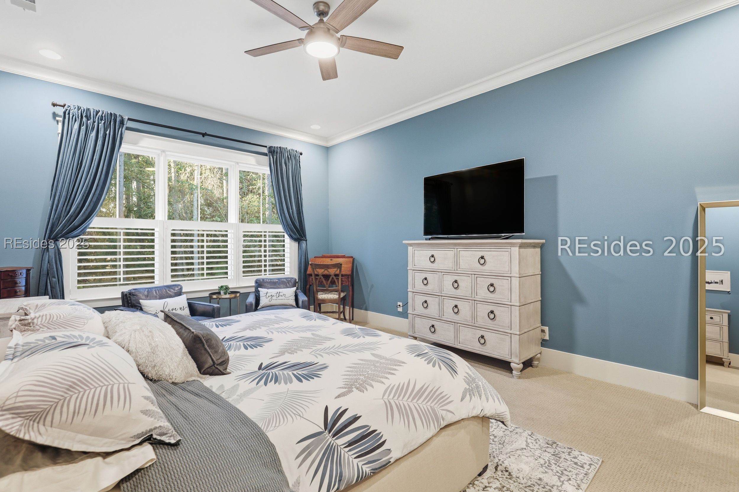 467 Hampton Lake Drive