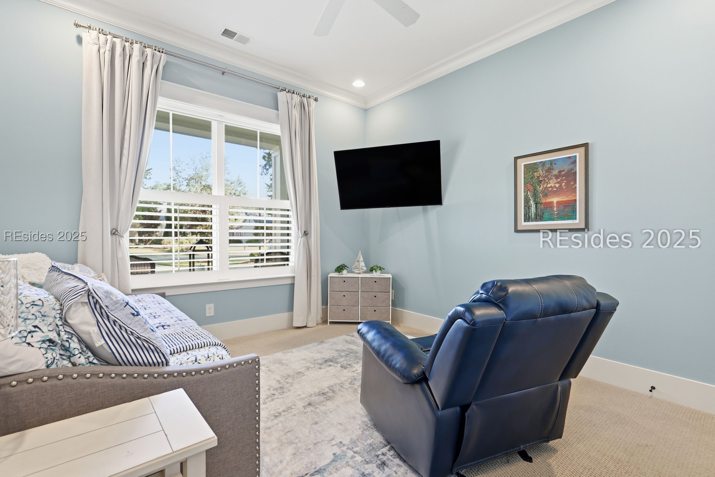 467 Hampton Lake Drive