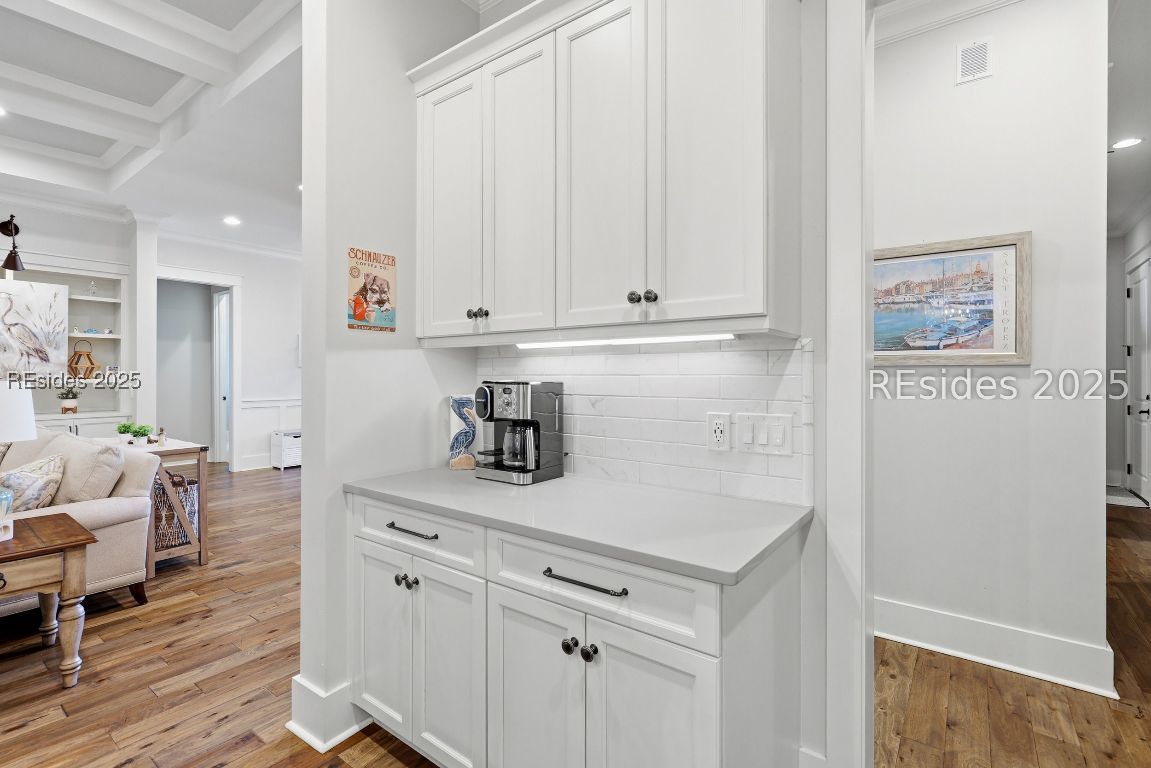 467 Hampton Lake Drive