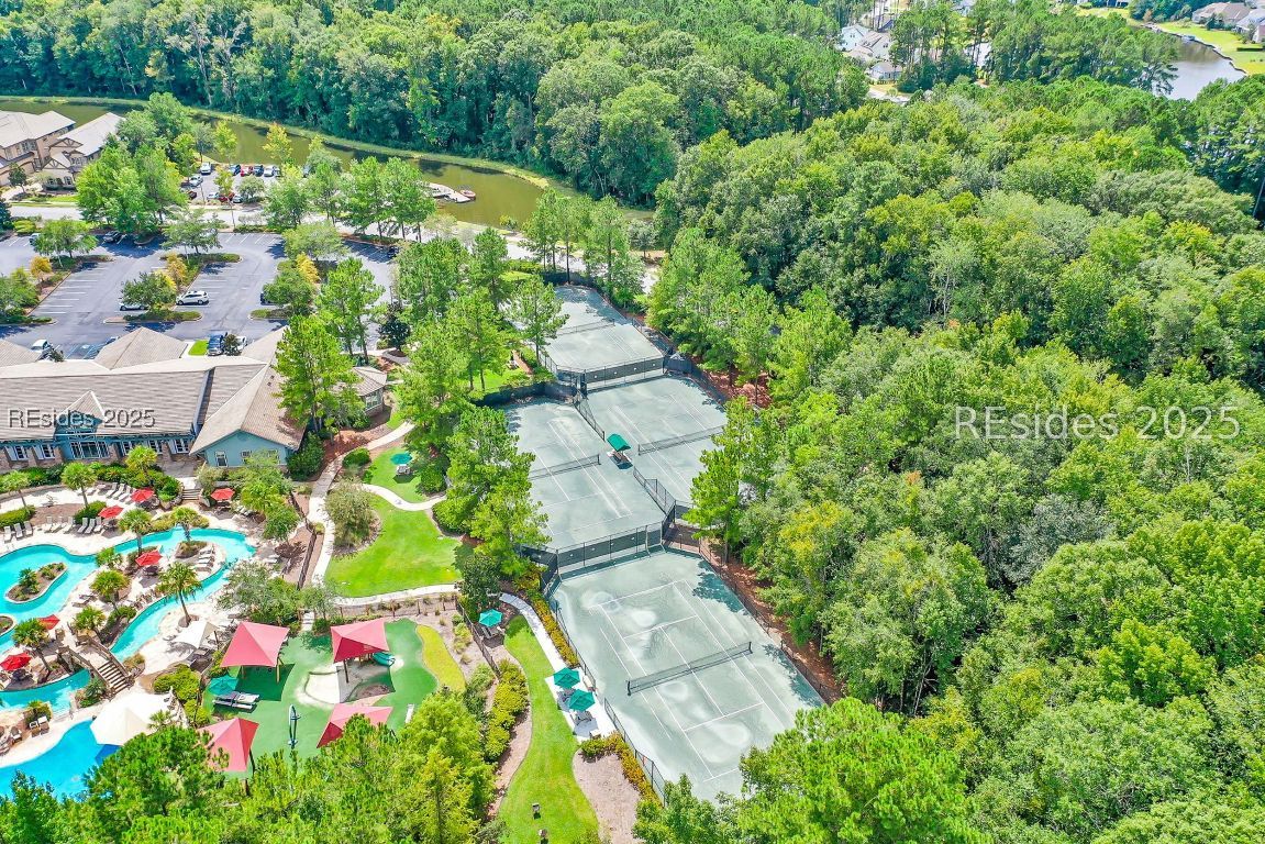 467 Hampton Lake Drive