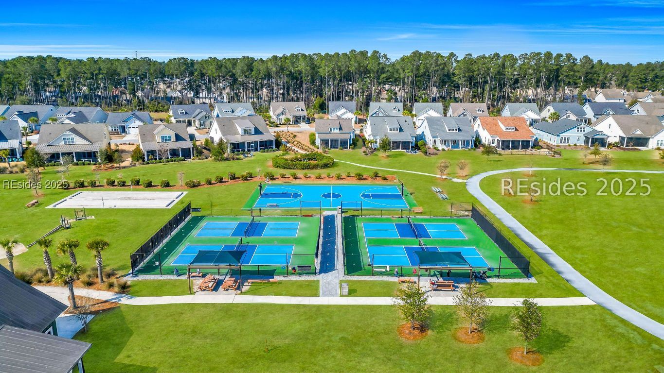467 Hampton Lake Drive