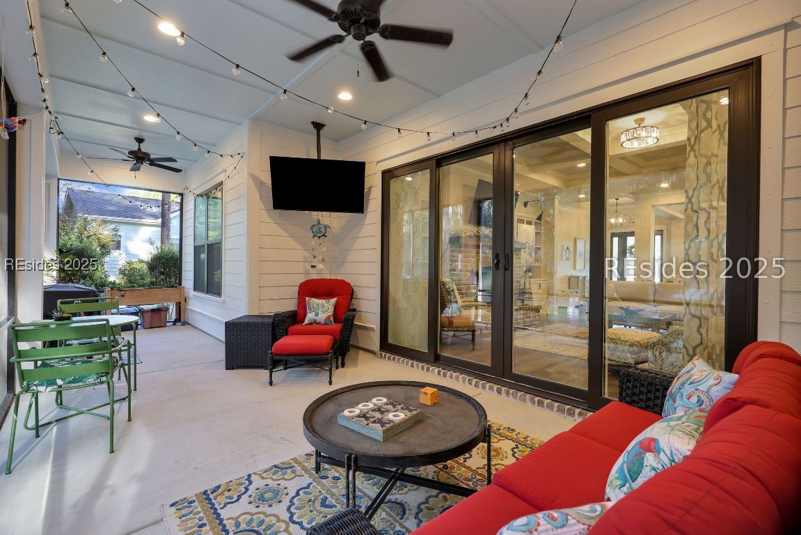 467 Hampton Lake Drive