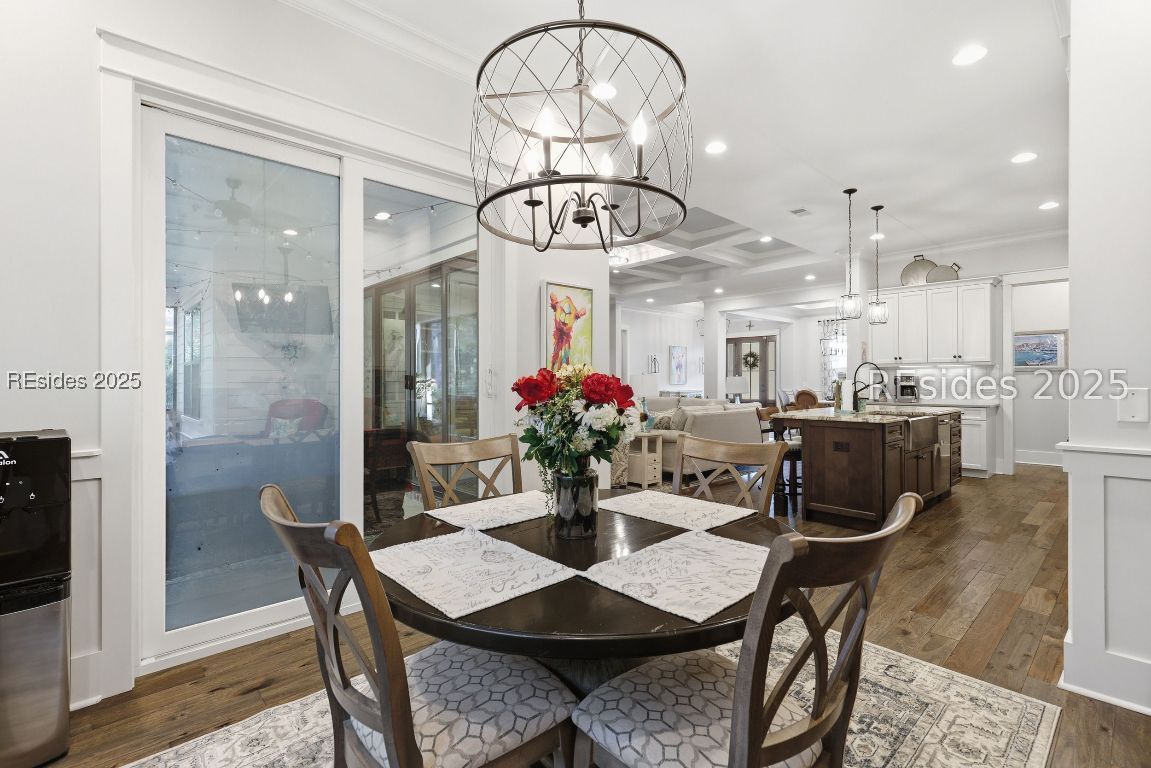 467 Hampton Lake Drive