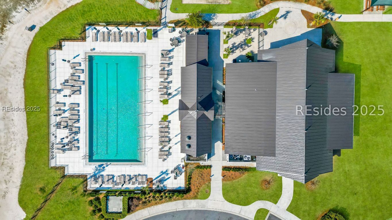 467 Hampton Lake Drive