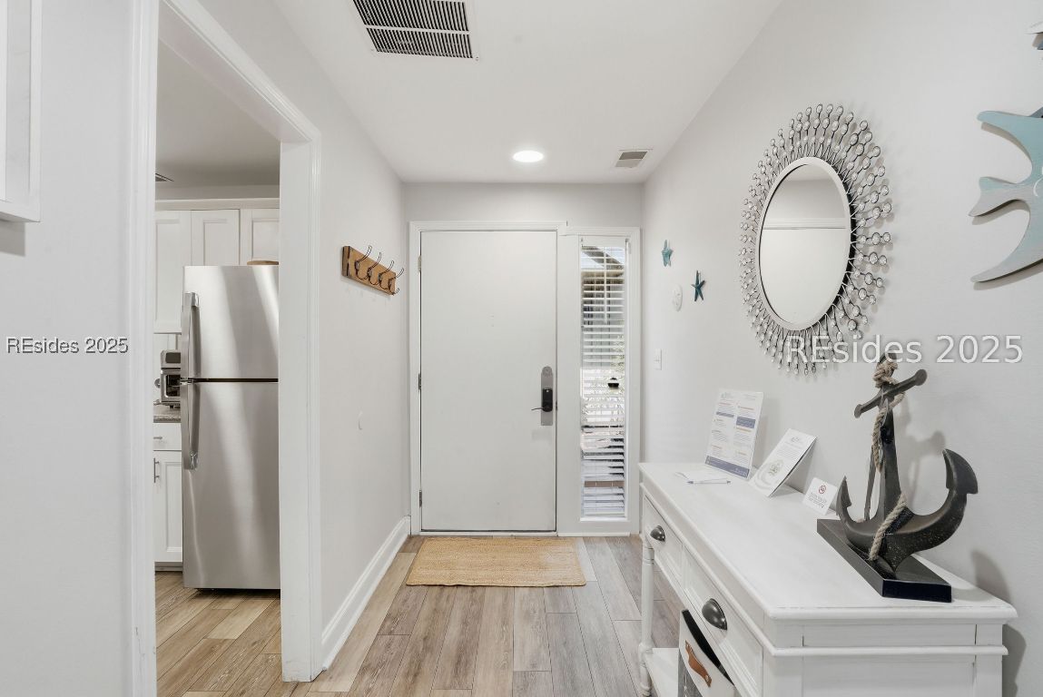 45 Queens Folly Road Unit: 666