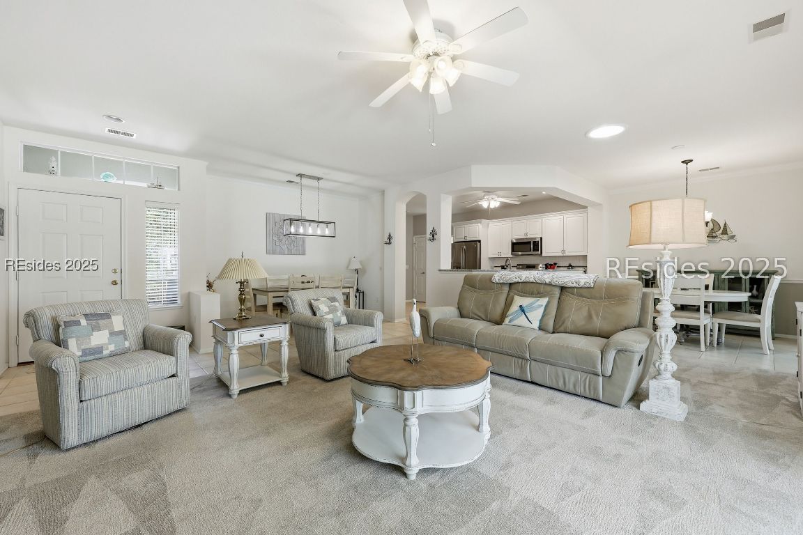 6 Proctor Lane
