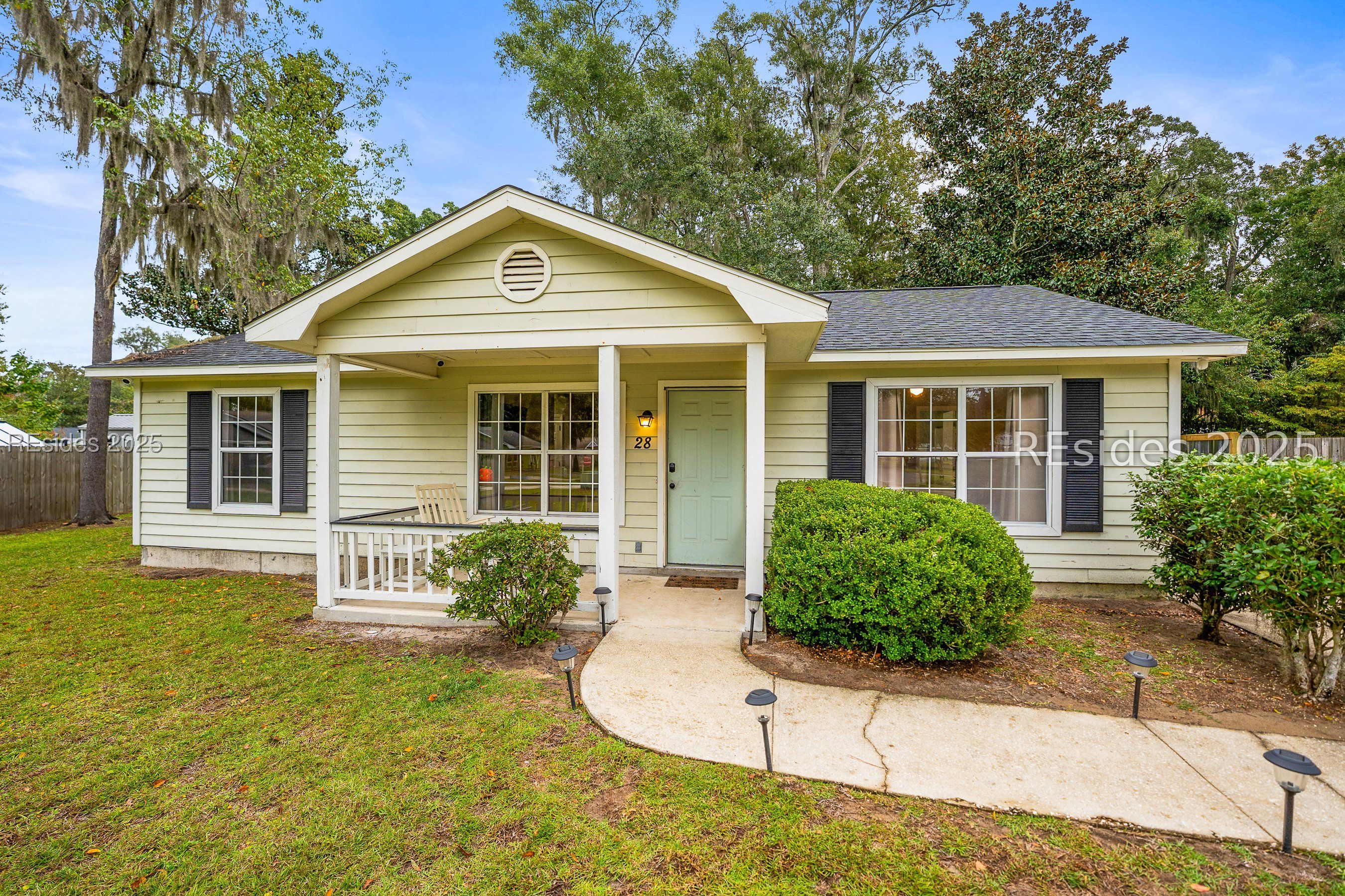 28 Ridenour Place