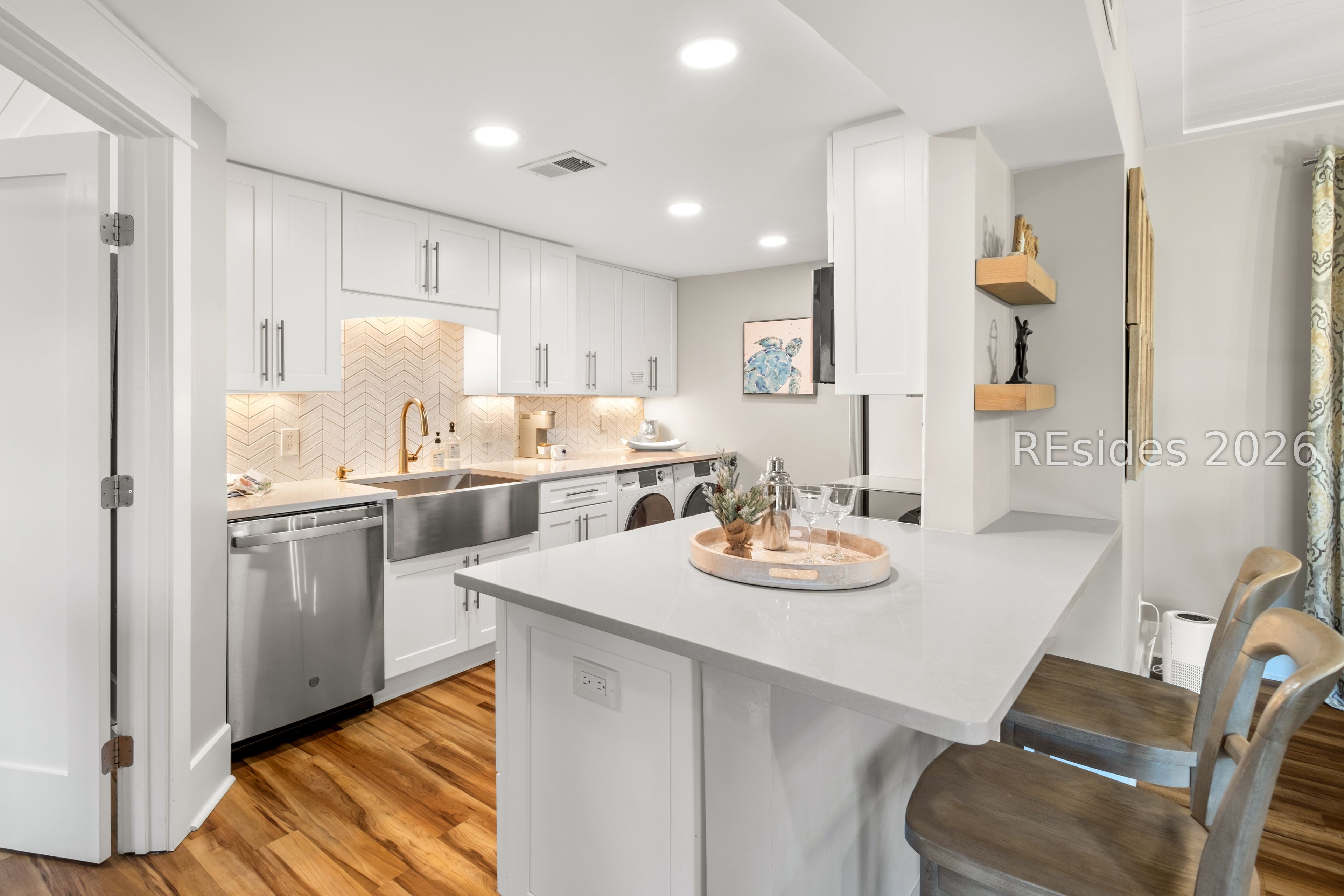 10 S Forest Beach Drive Unit: 307