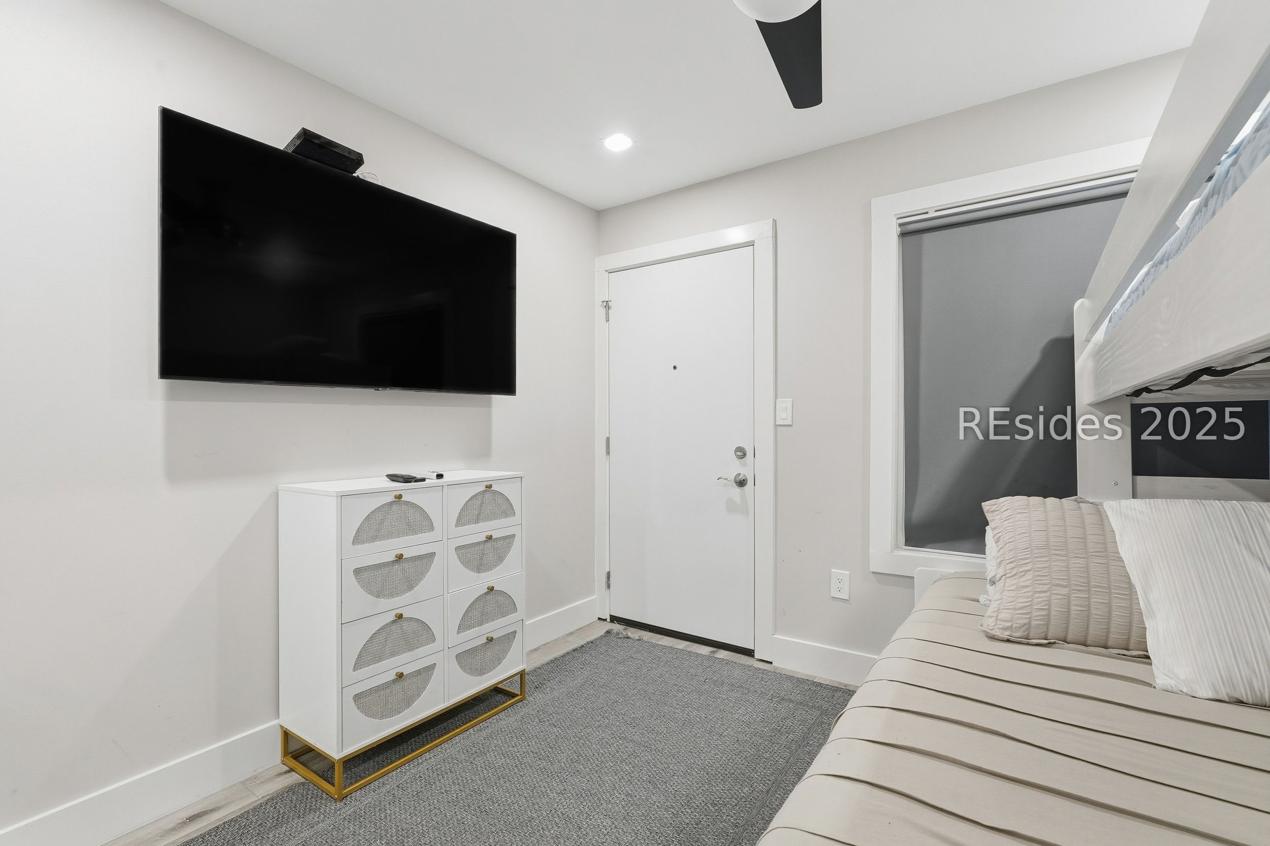 239 Beach City Road Unit: 2113