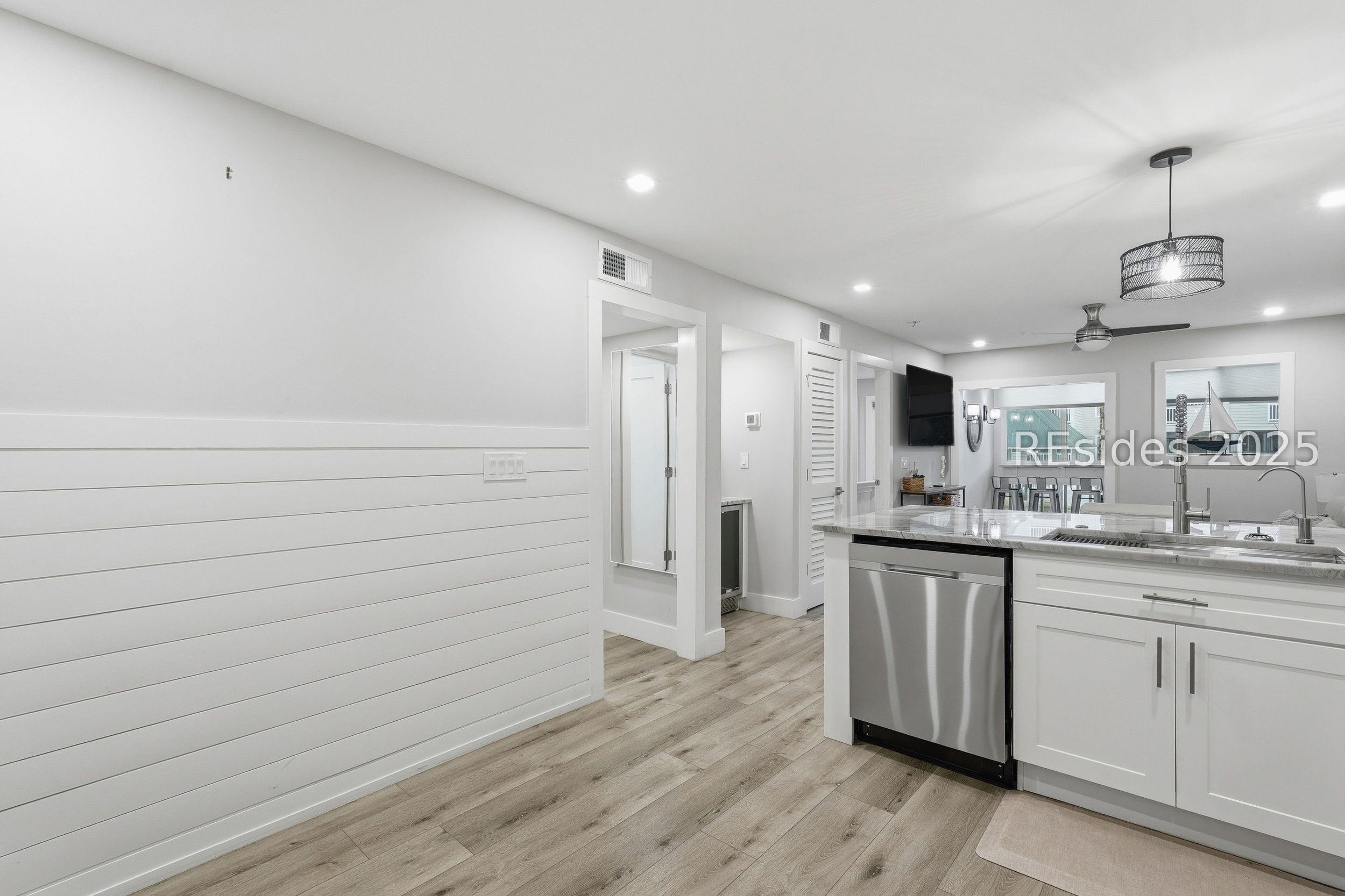 239 Beach City Road Unit: 2113