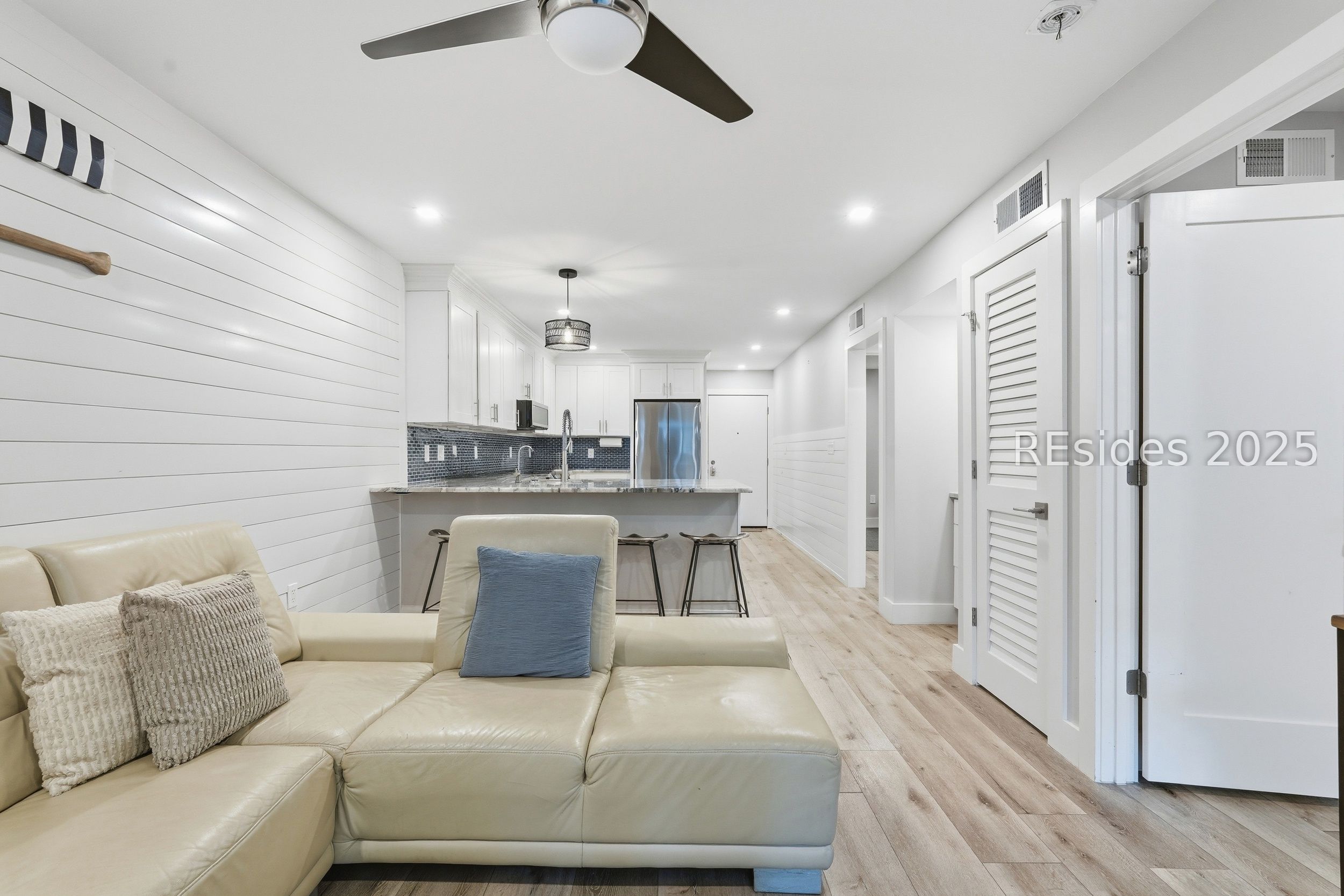 239 Beach City Road Unit: 2113