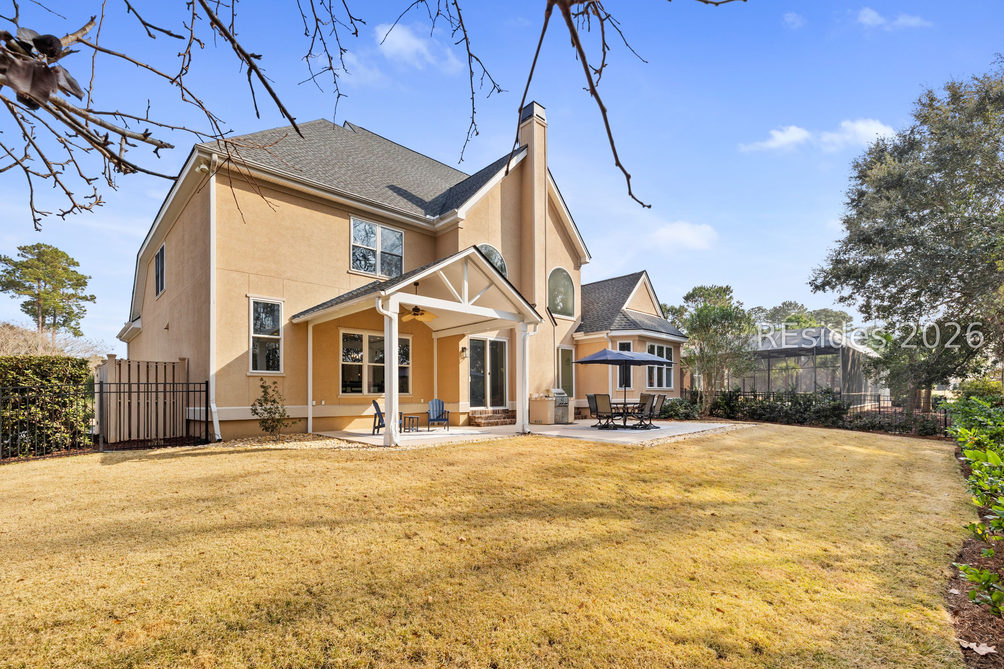 257 Farnsleigh Avenue