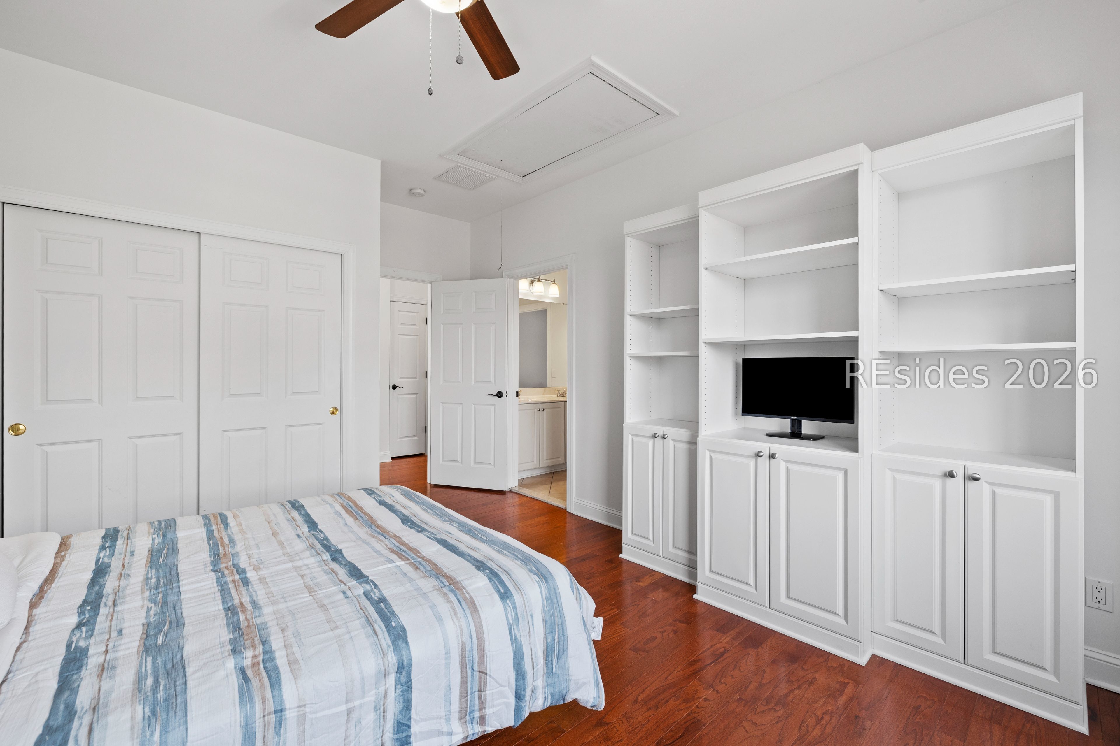 257 Farnsleigh Avenue