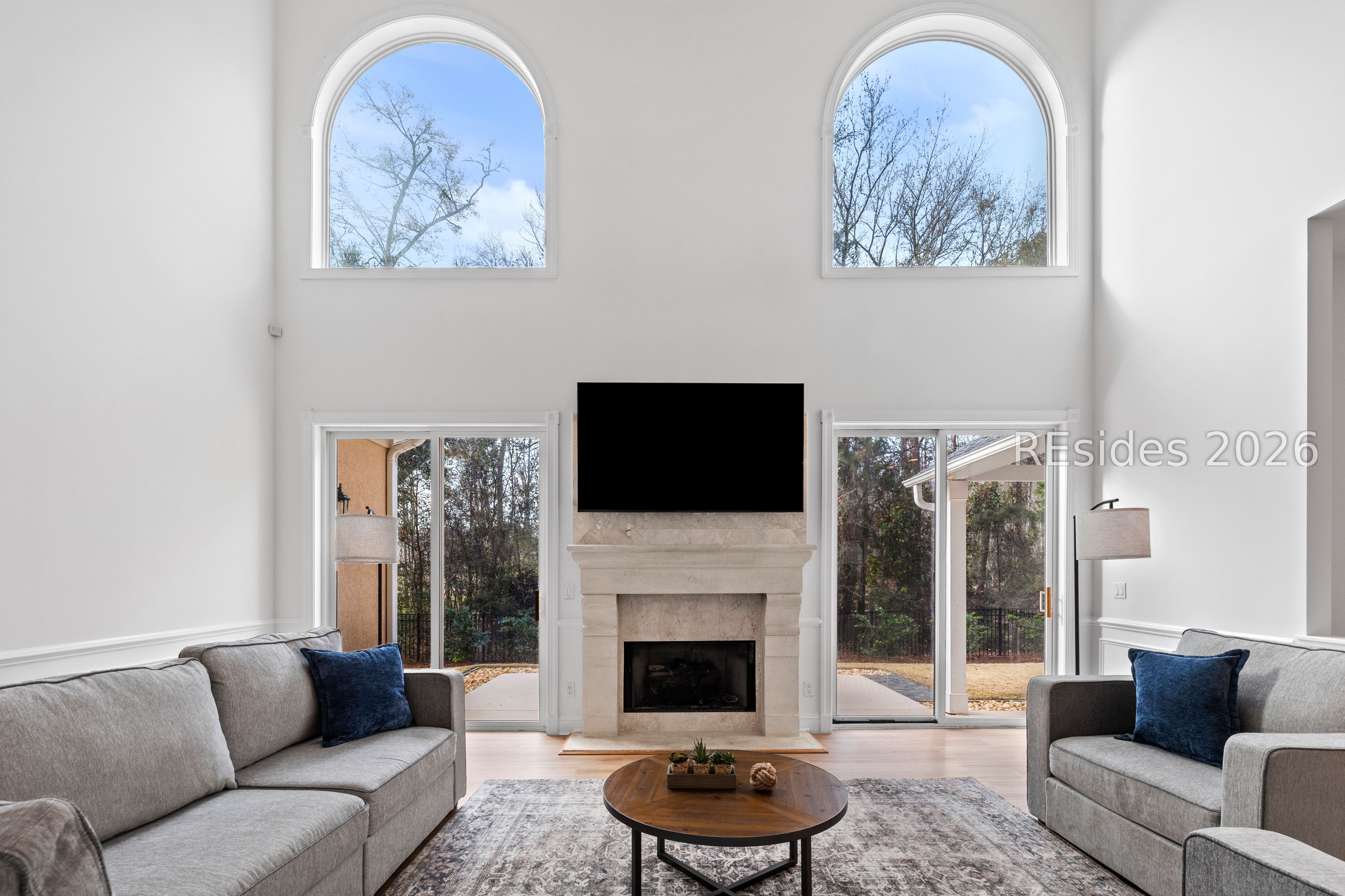 257 Farnsleigh Avenue