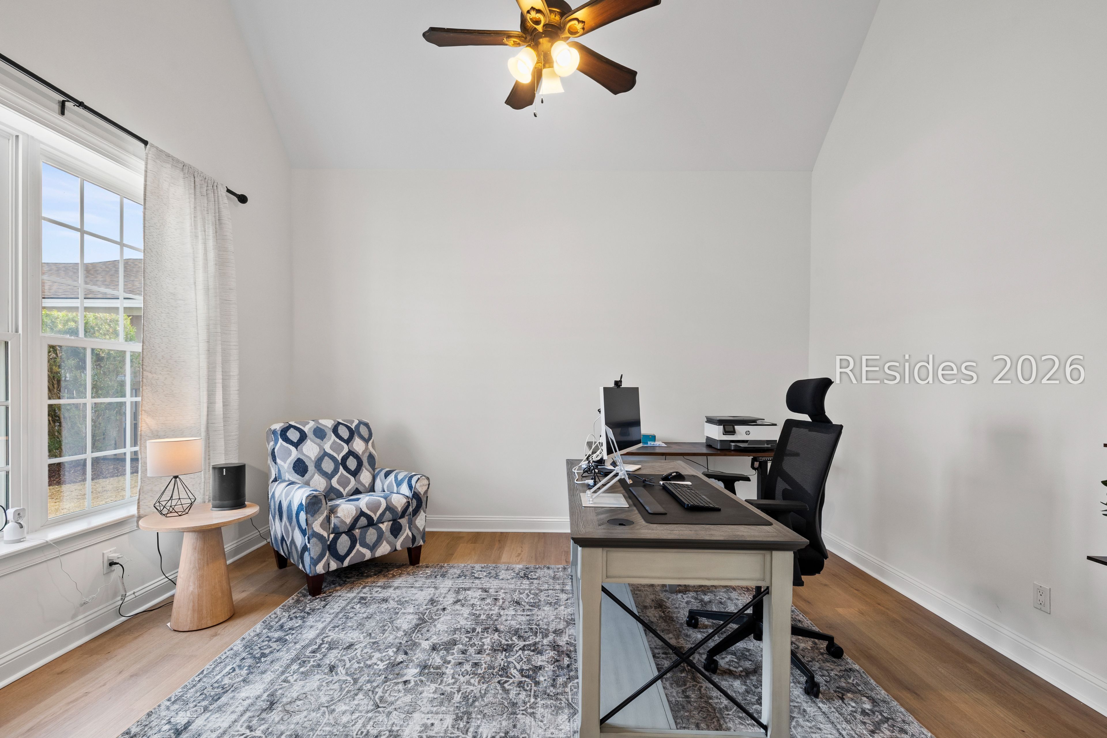 257 Farnsleigh Avenue