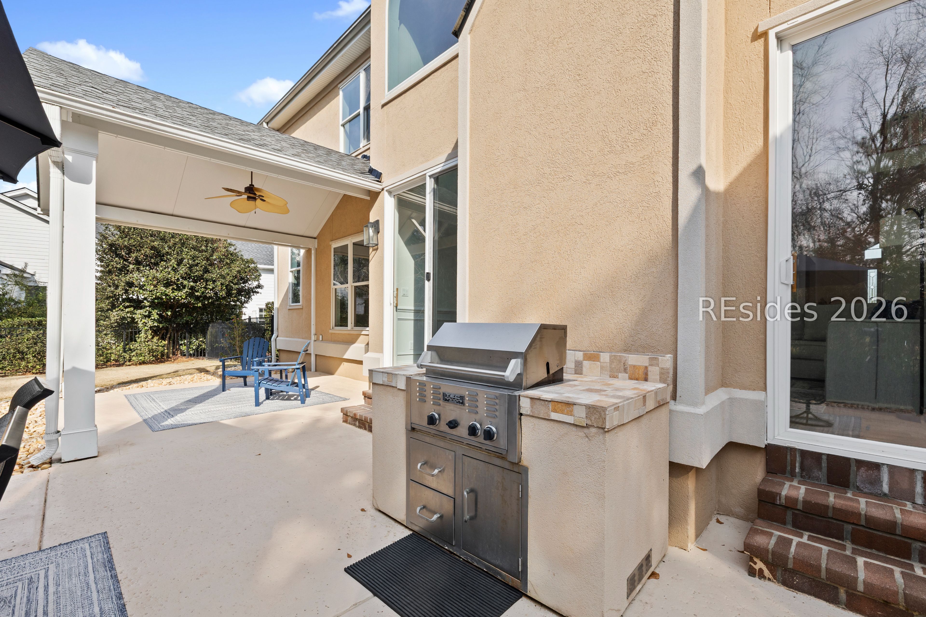 257 Farnsleigh Avenue