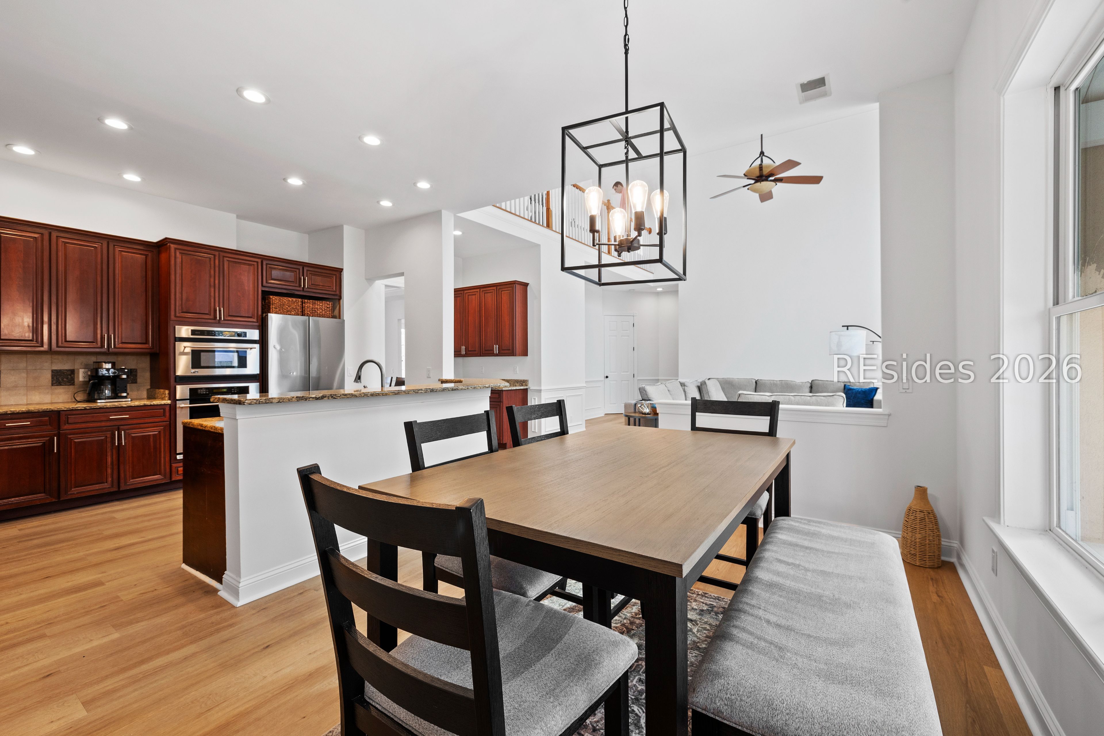 257 Farnsleigh Avenue