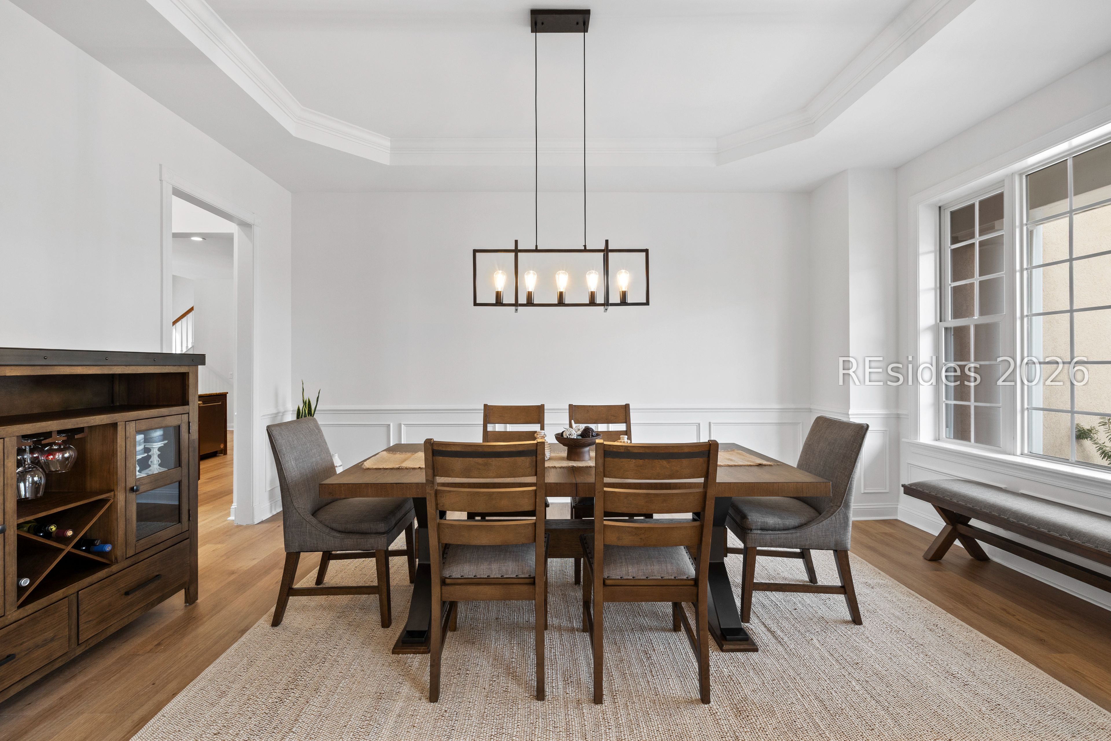 257 Farnsleigh Avenue