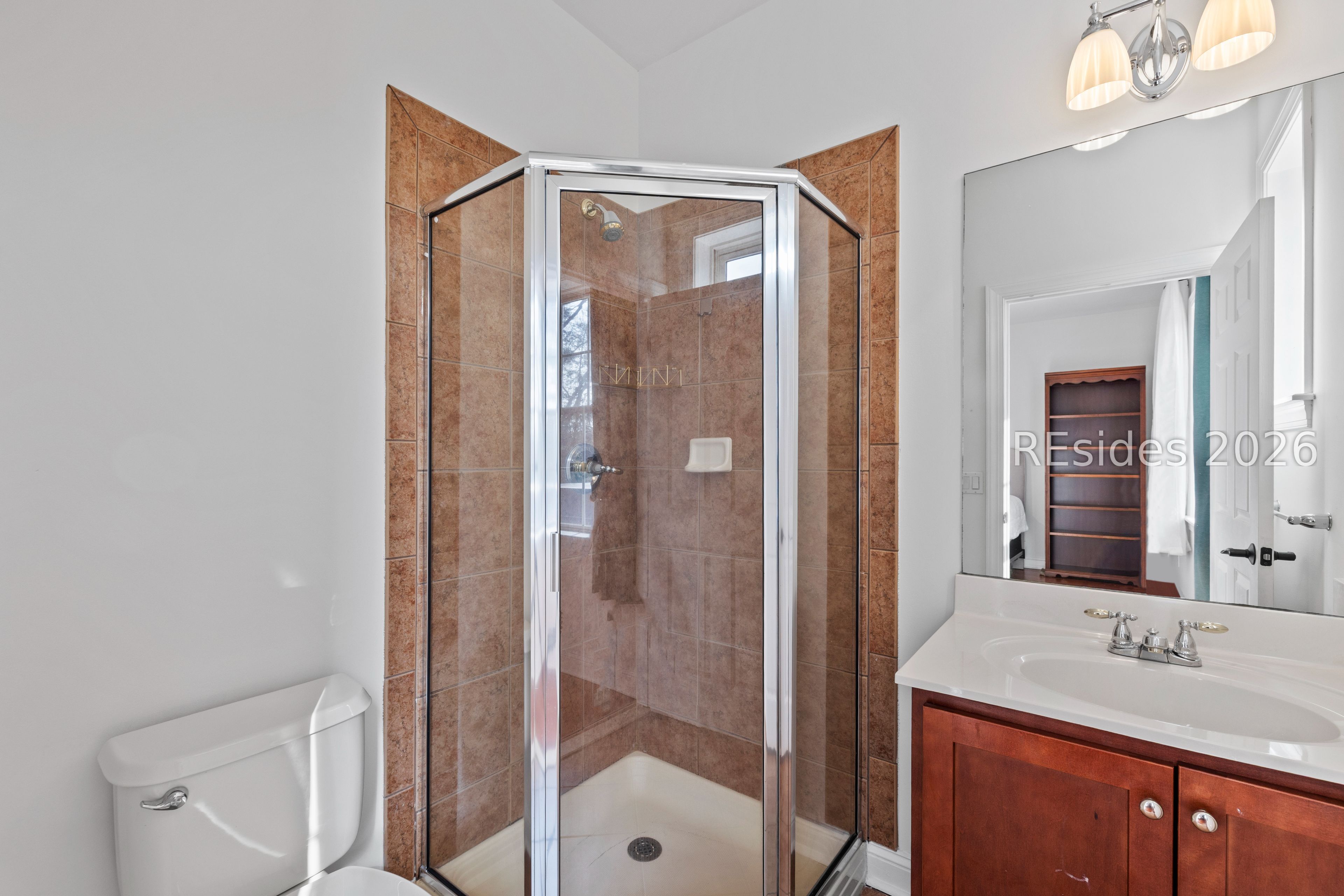 257 Farnsleigh Avenue