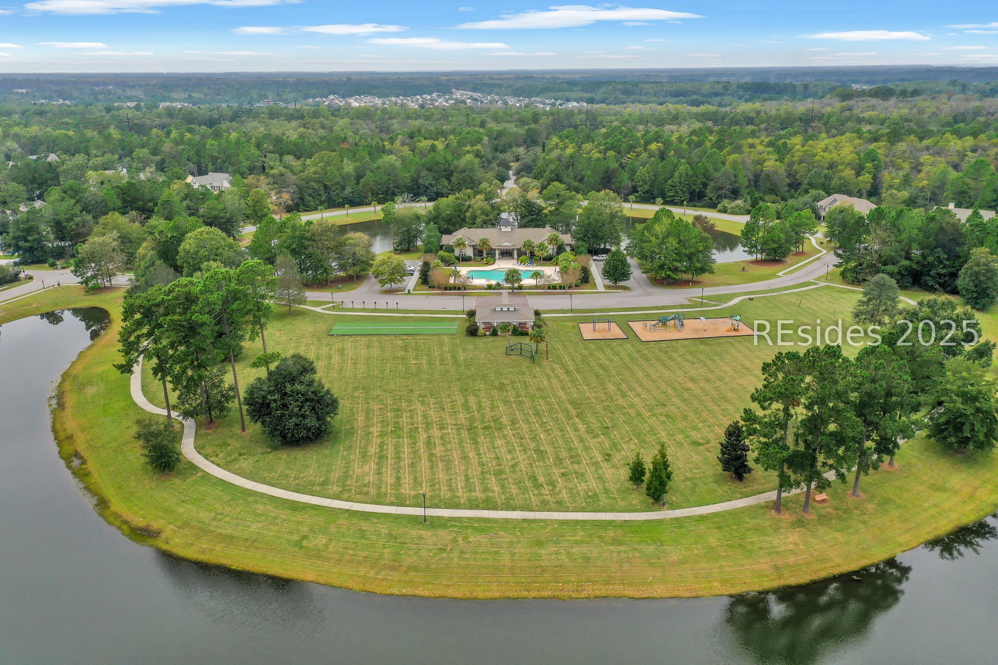 29 Lakes Crossing