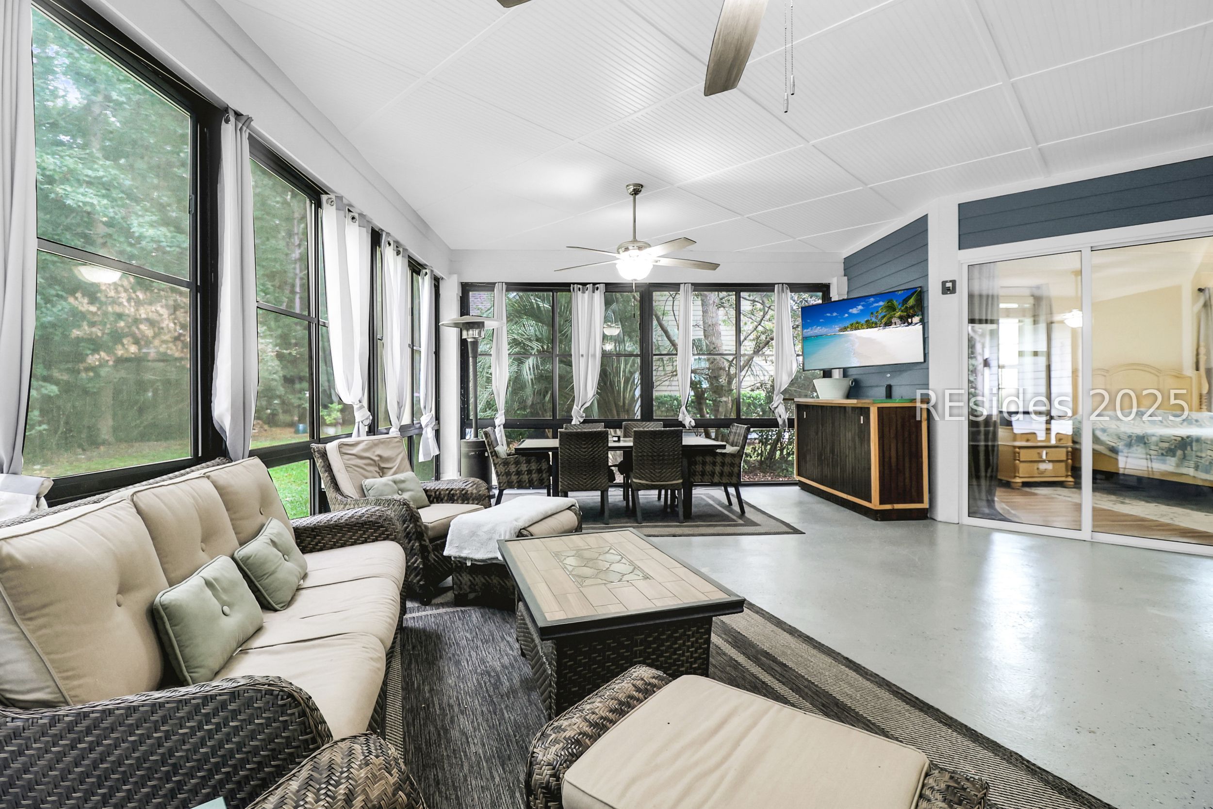 29 Lakes Crossing