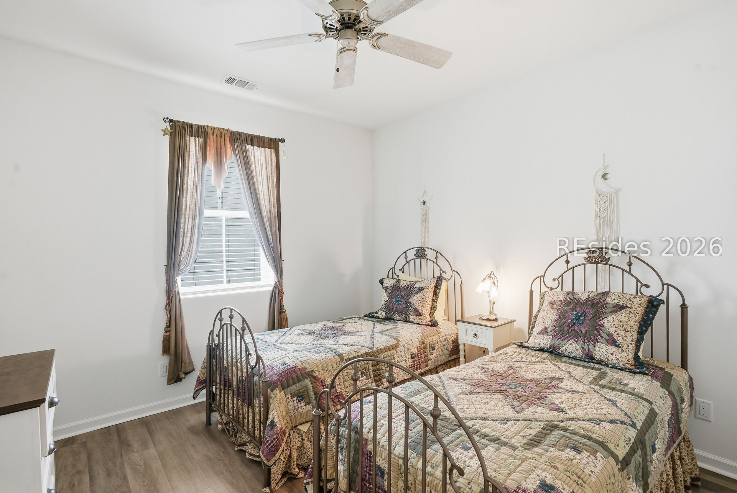 120 Treasure Past Way