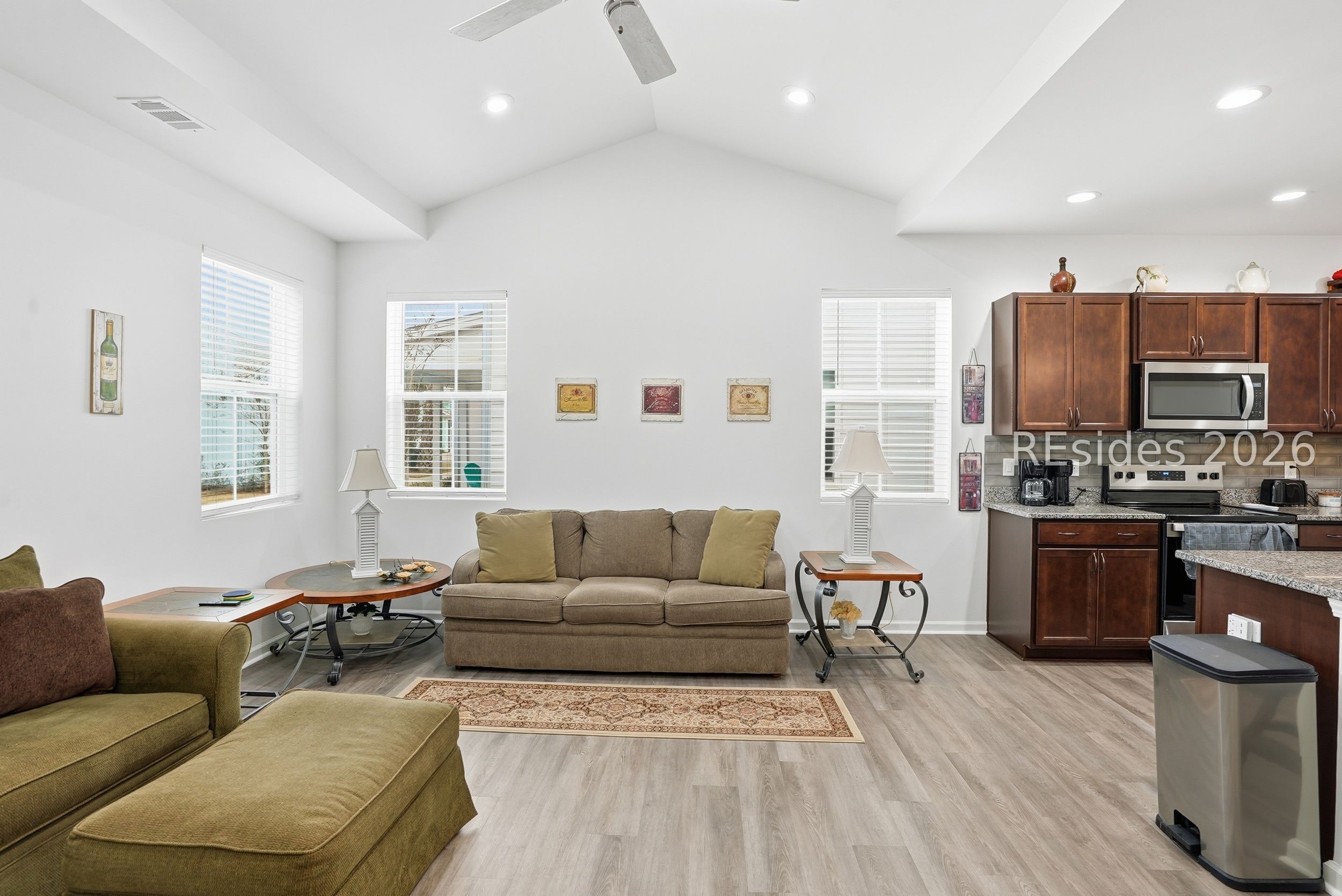 120 Treasure Past Way