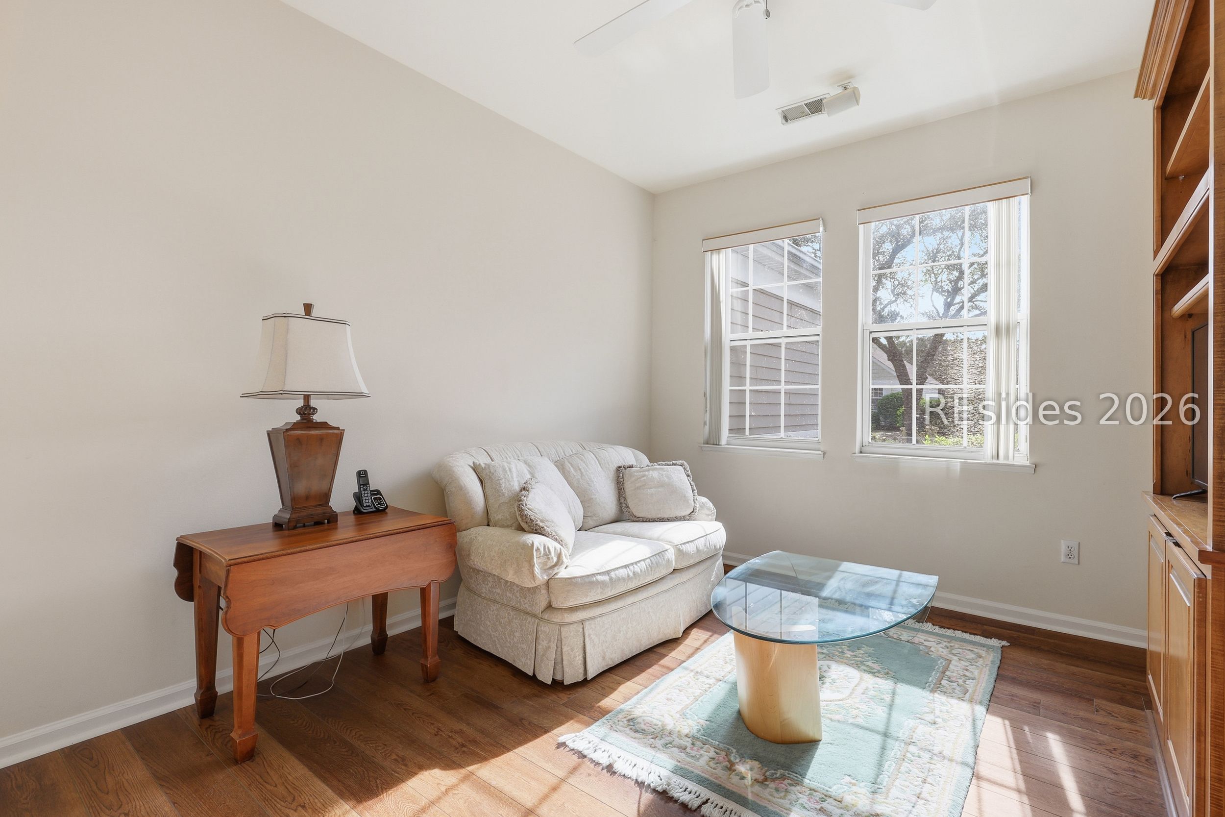 6 Hampton Circle