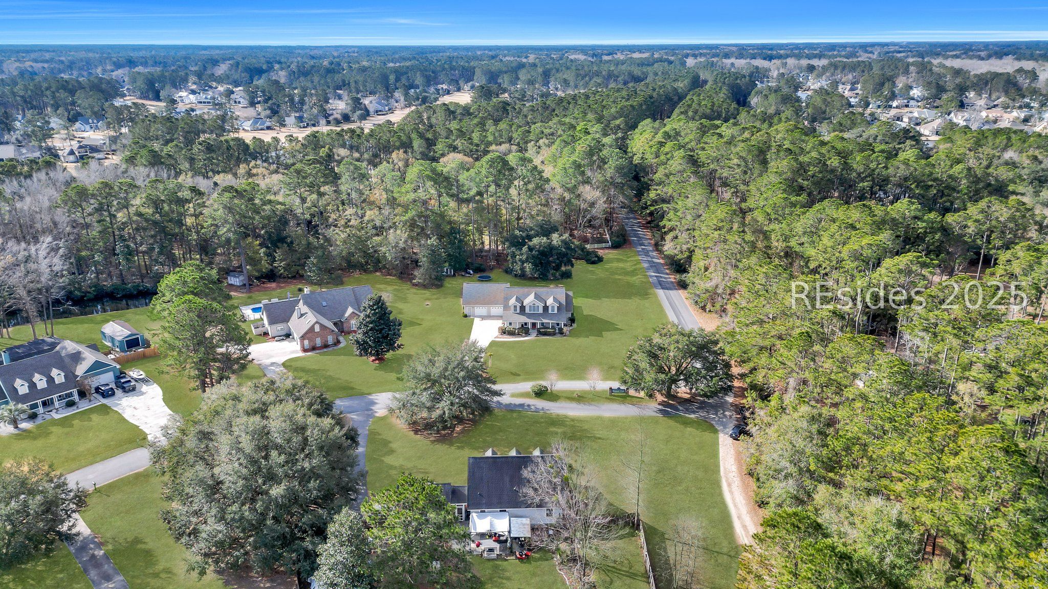 2 Long Lake Drive