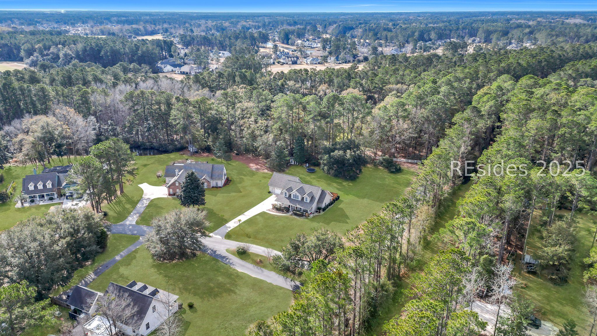 2 Long Lake Drive