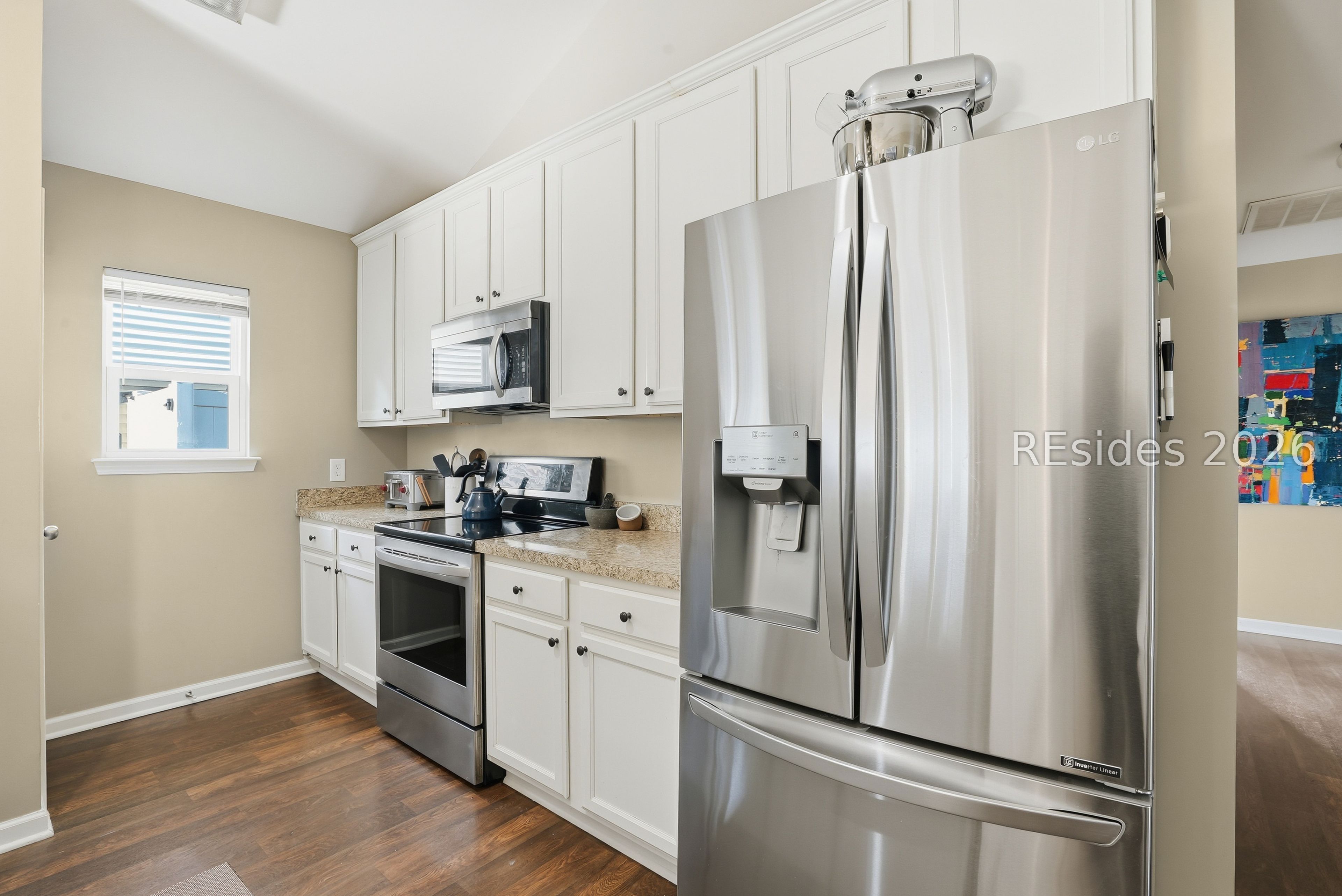 35 Running Oak Drive