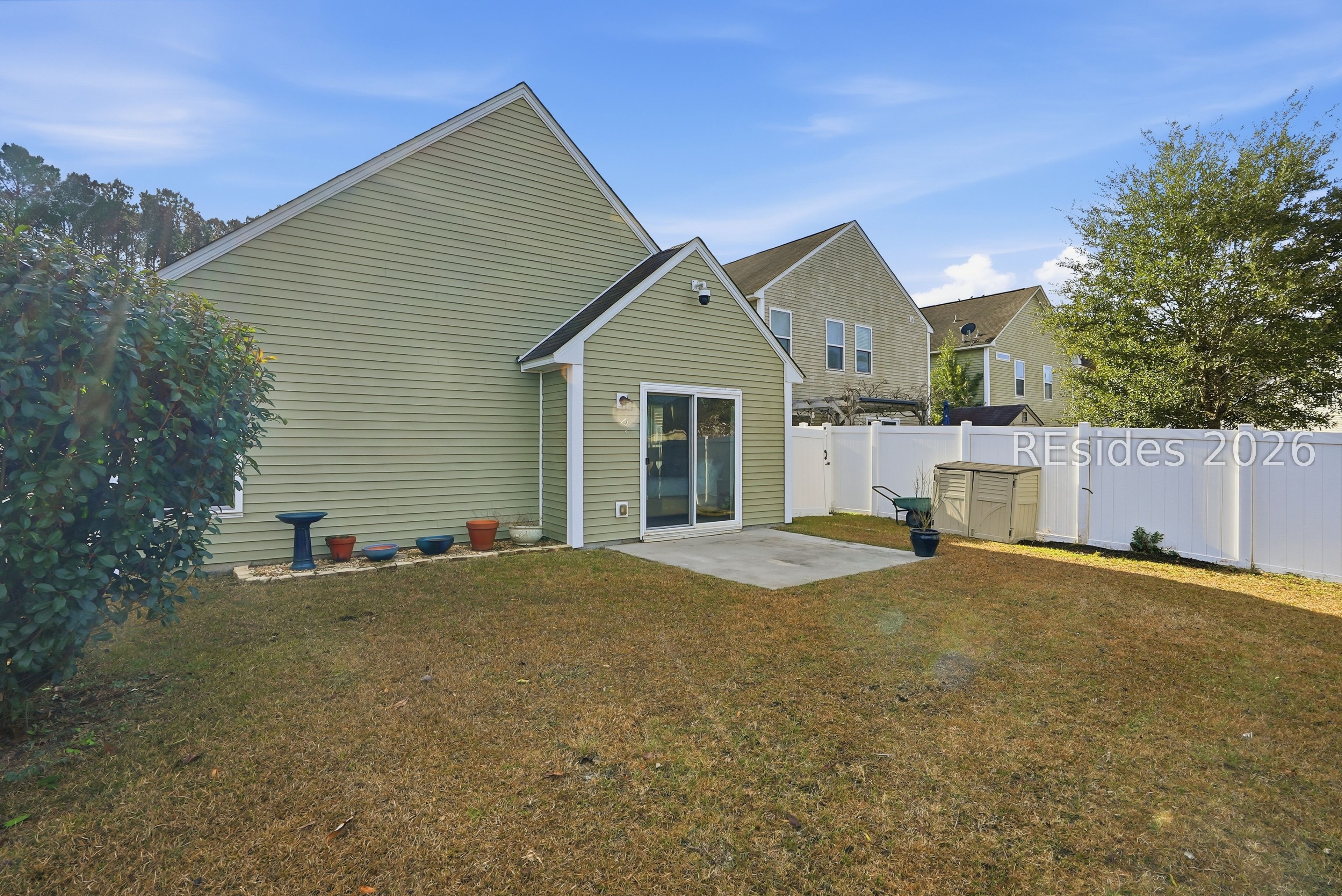 35 Running Oak Drive