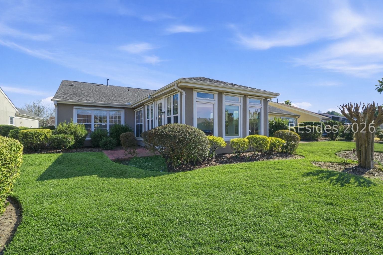 41 Pineapple Drive