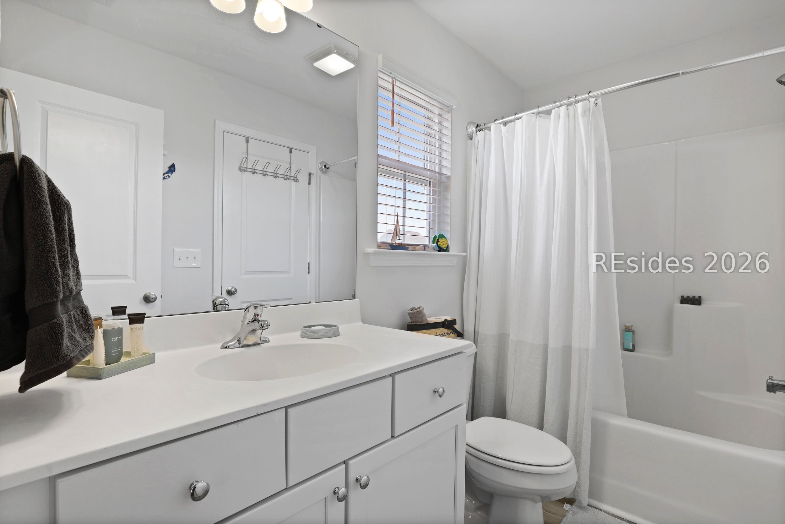 288 Garden Gate Circle W