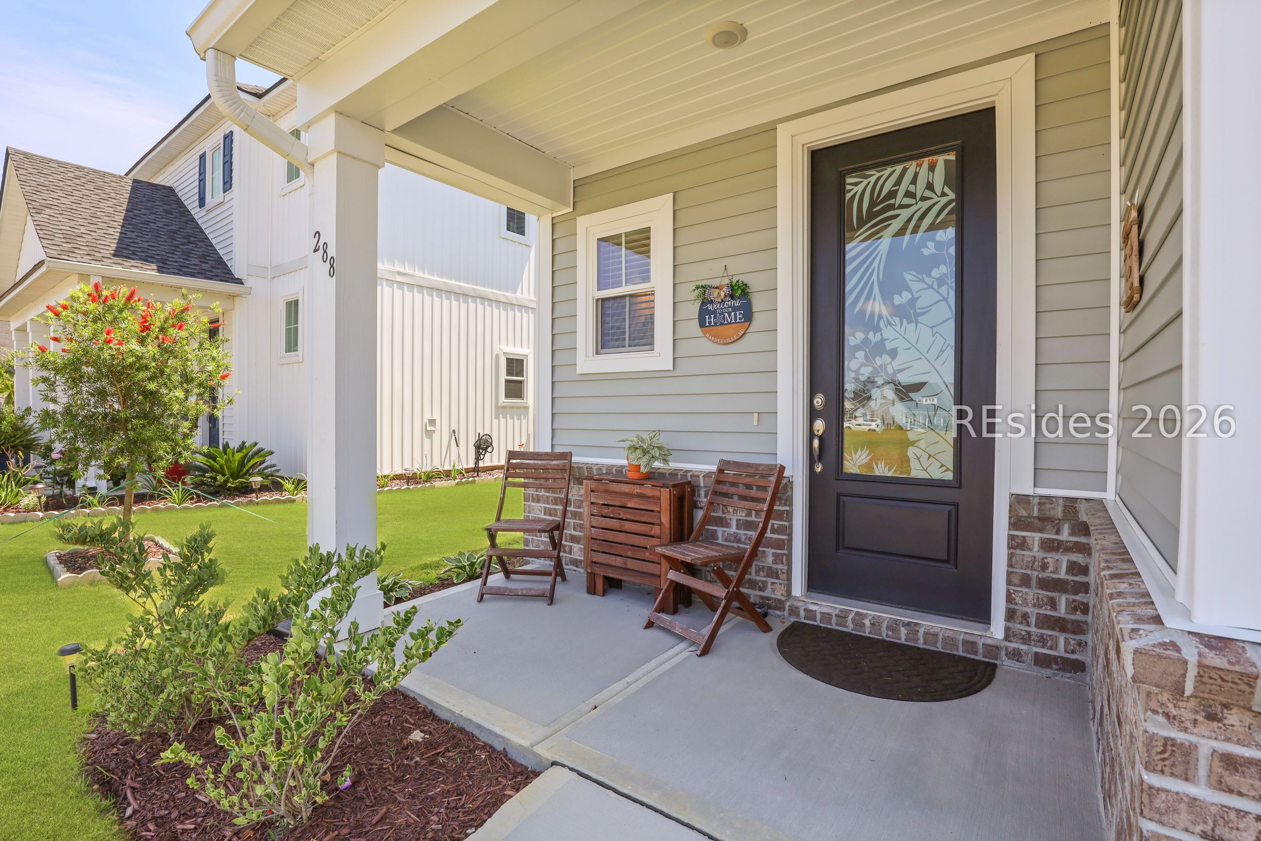 288 Garden Gate Circle W