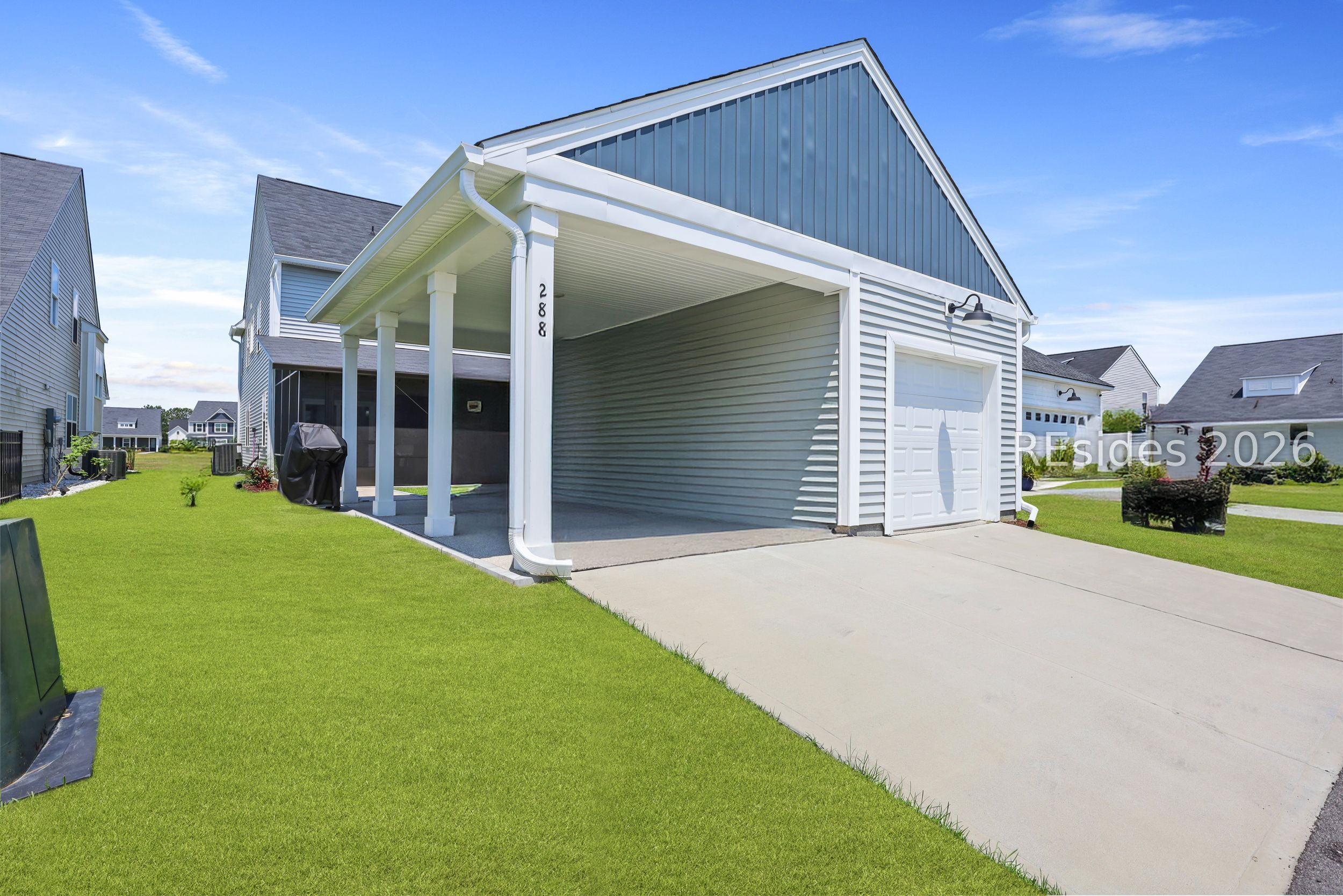 288 Garden Gate Circle W