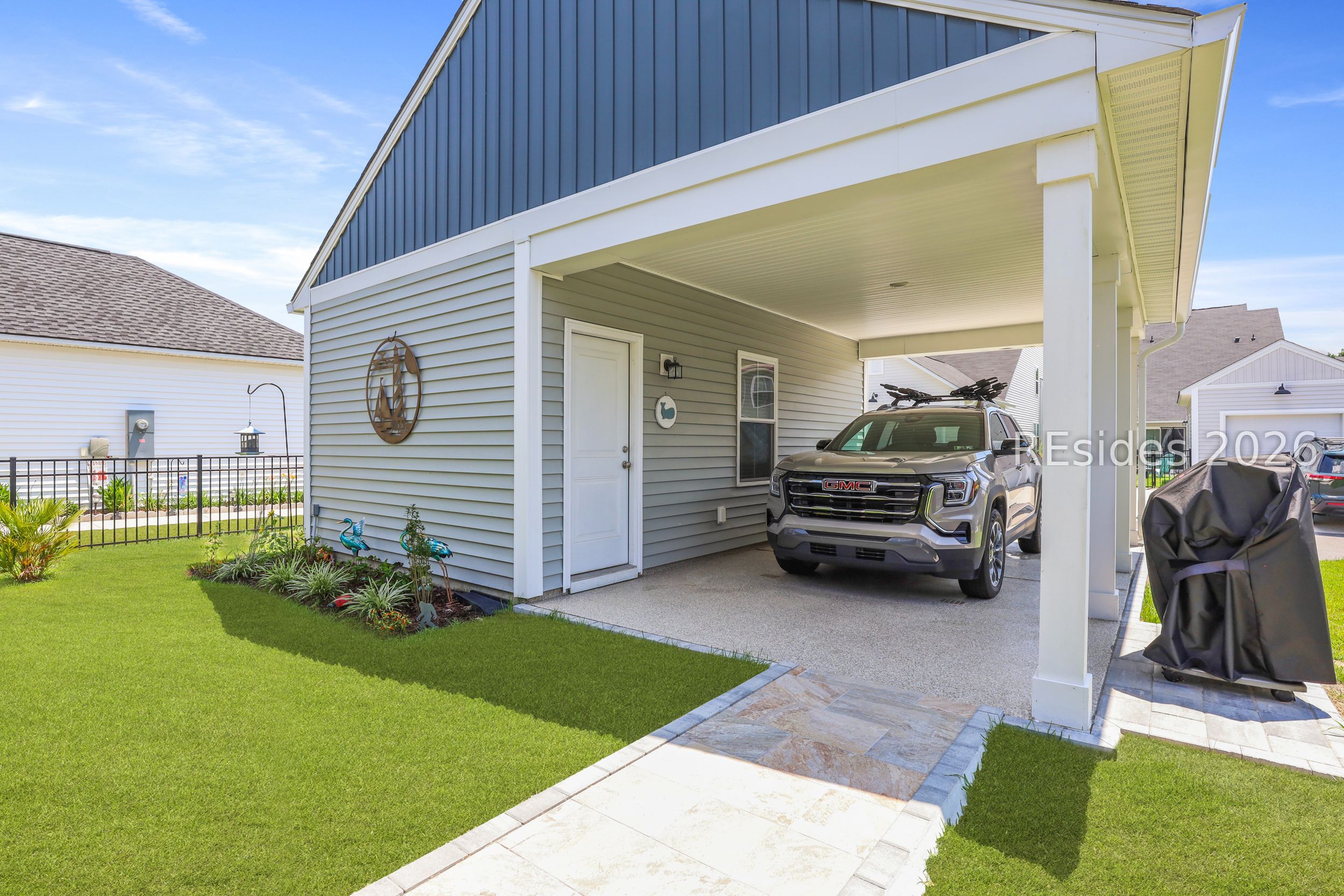 288 Garden Gate Circle W