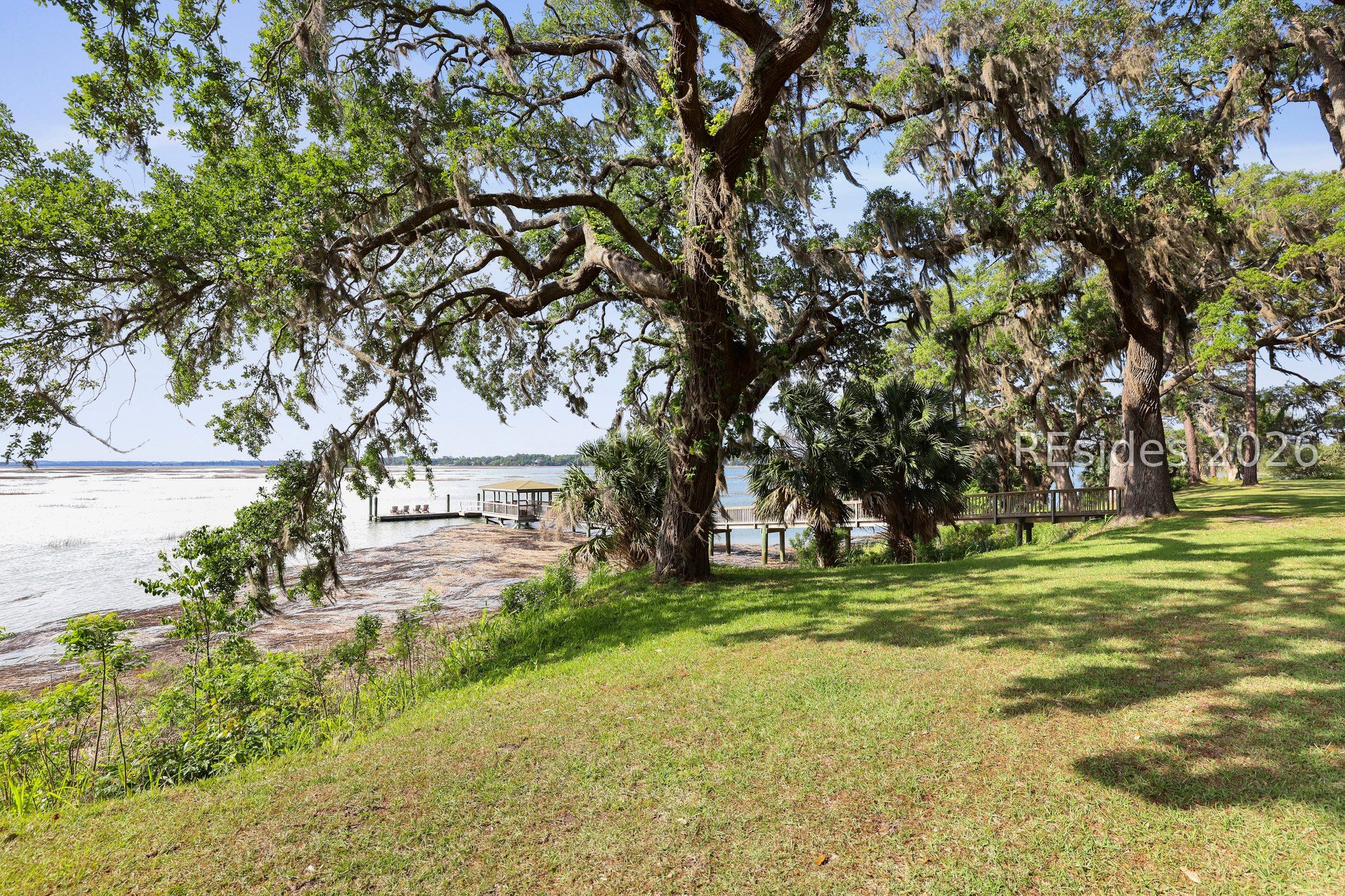 66 Pinkney Boulevard