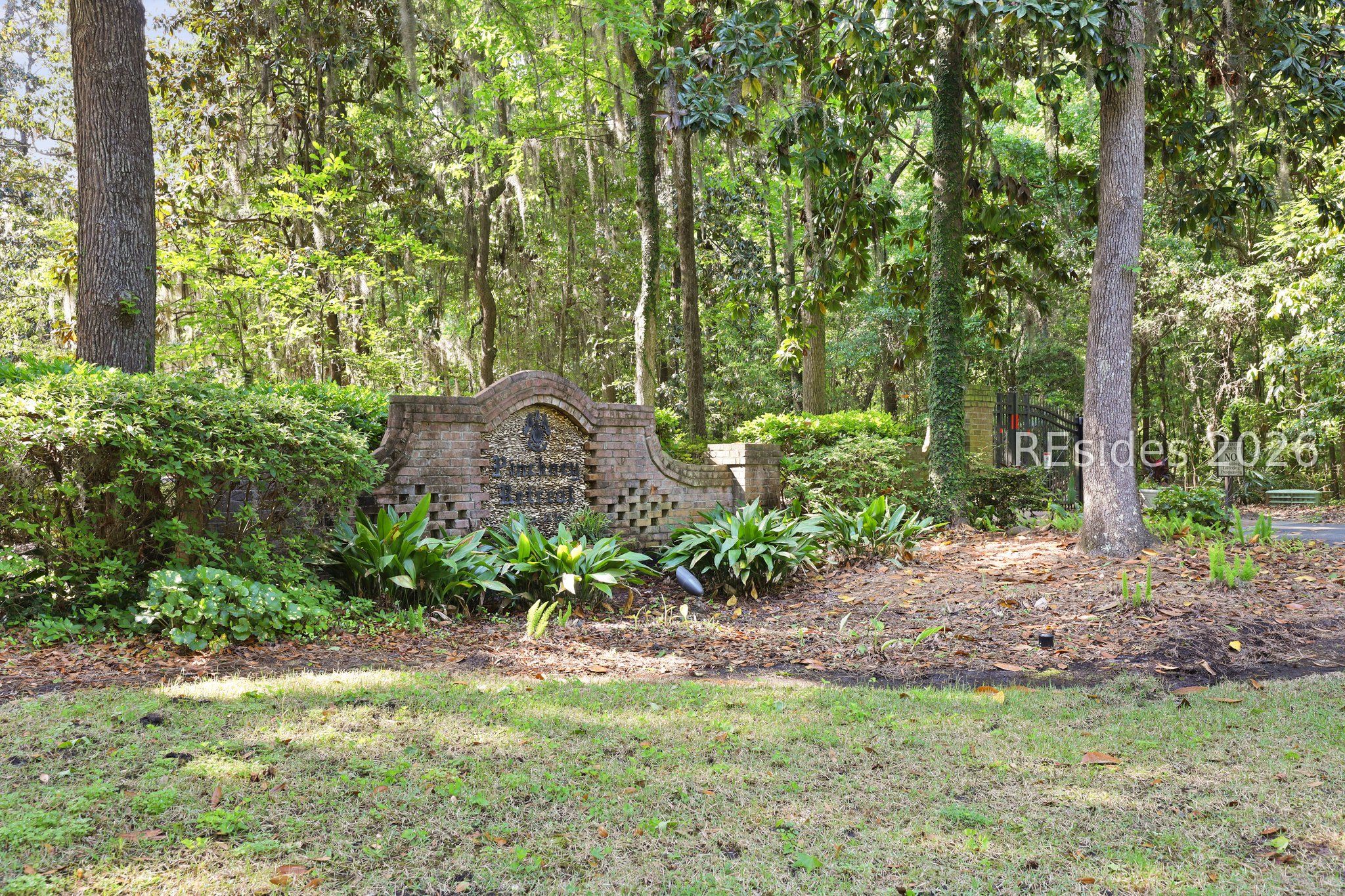 66 Pinkney Boulevard