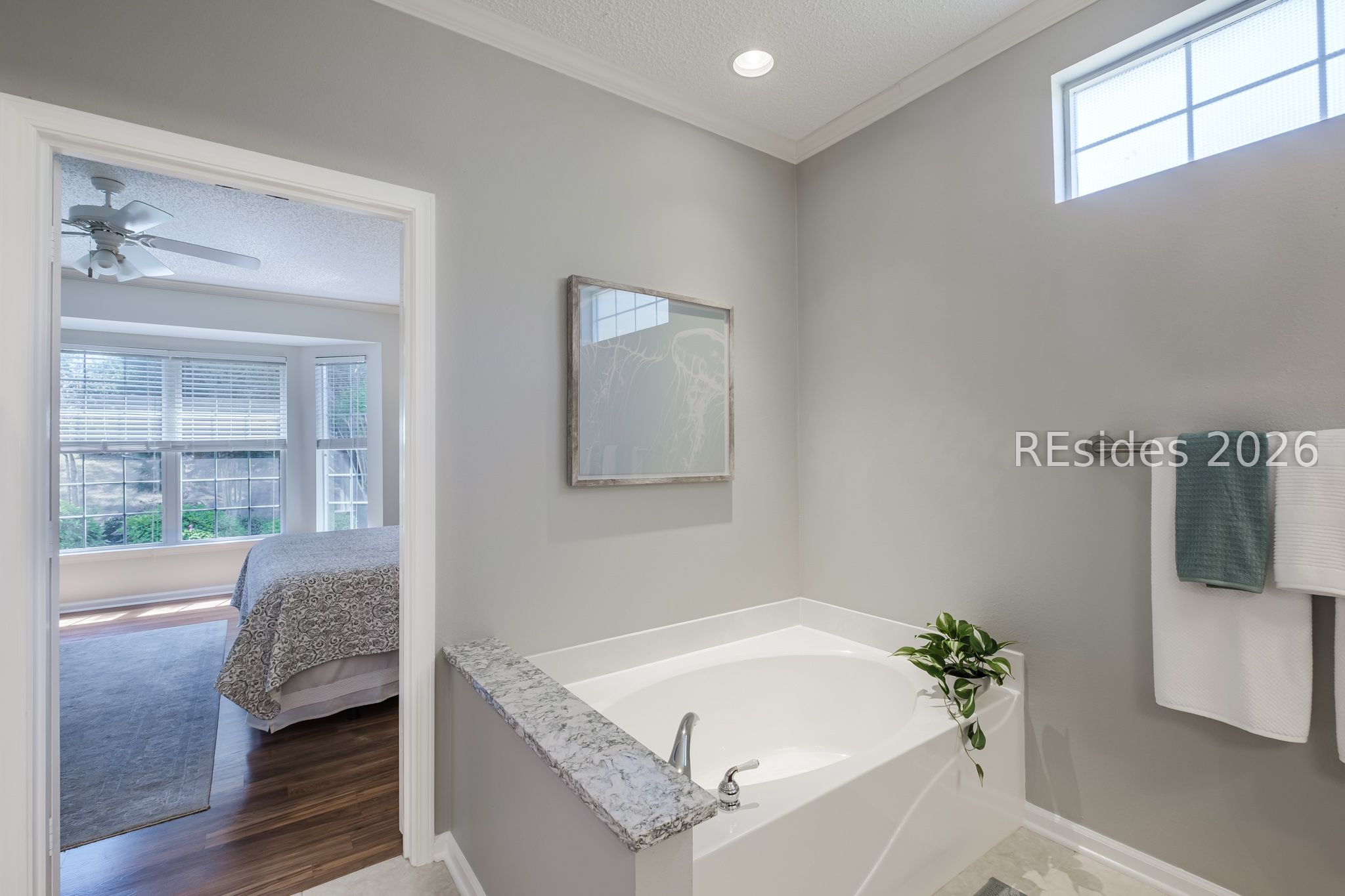 20 Concession Oak Drive