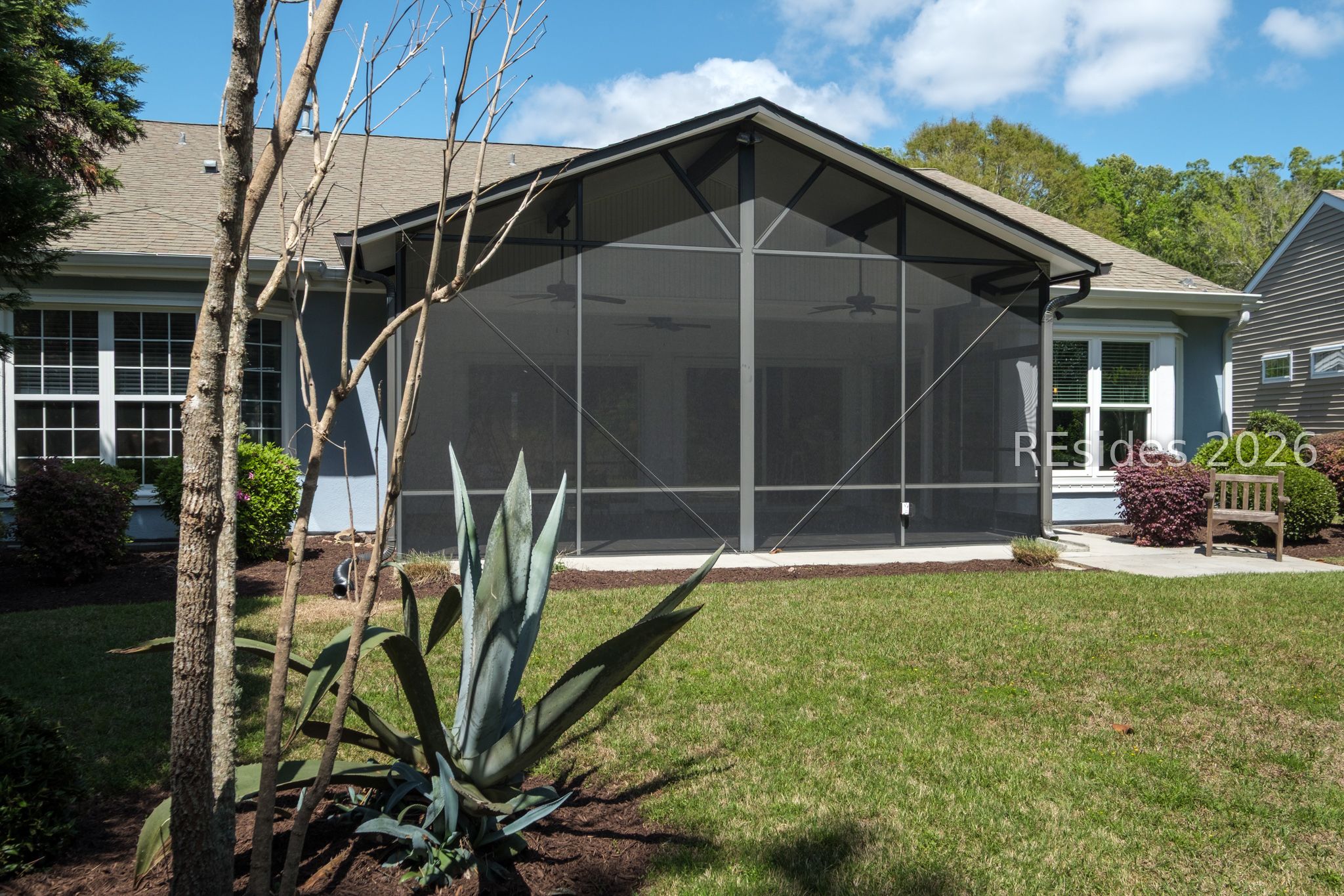 20 Concession Oak Drive