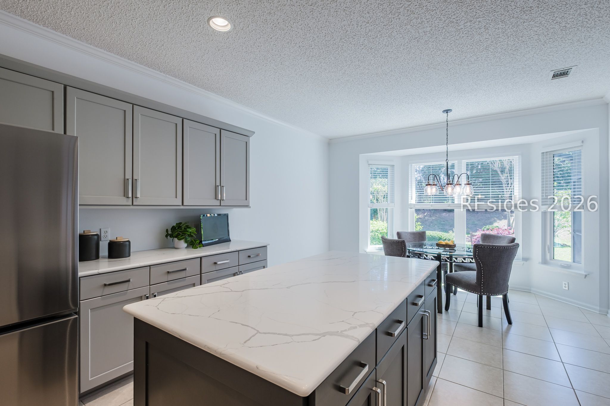 20 Concession Oak Drive
