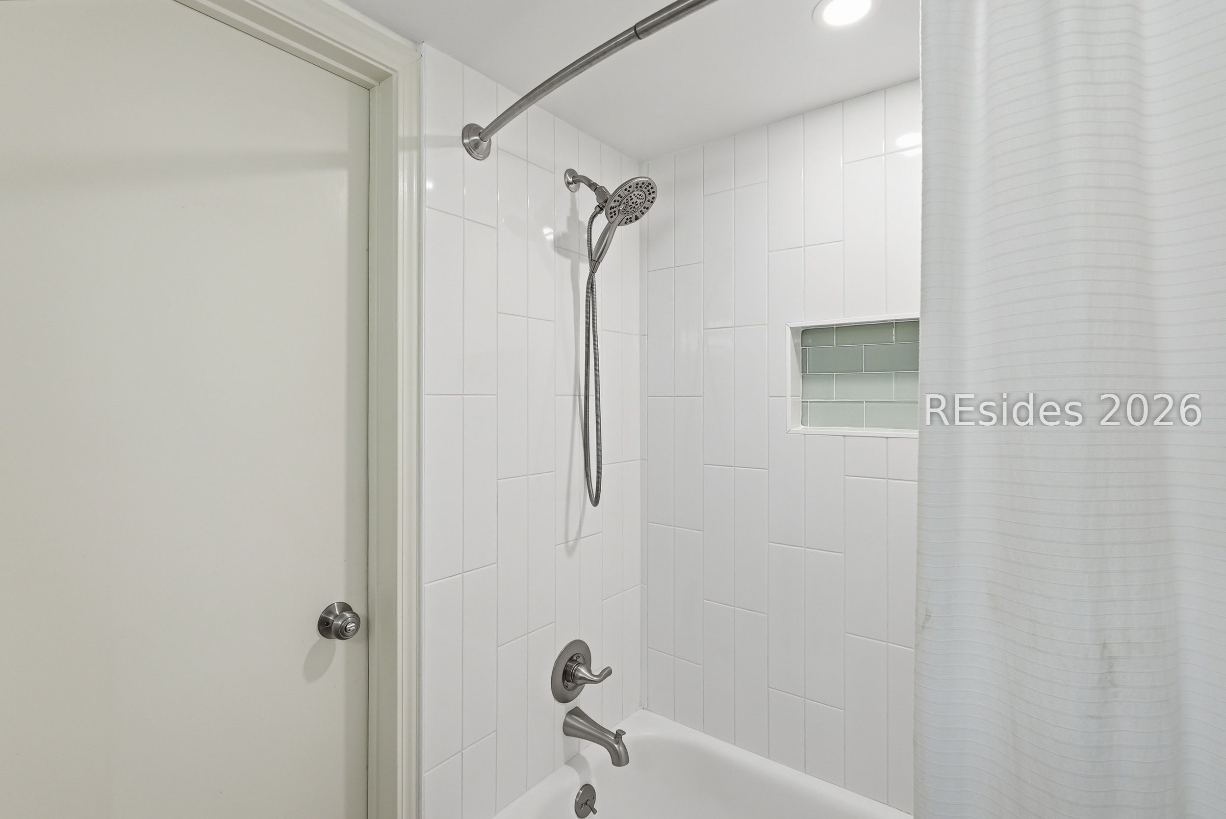 42 S Forest Beach Drive Unit: 3086