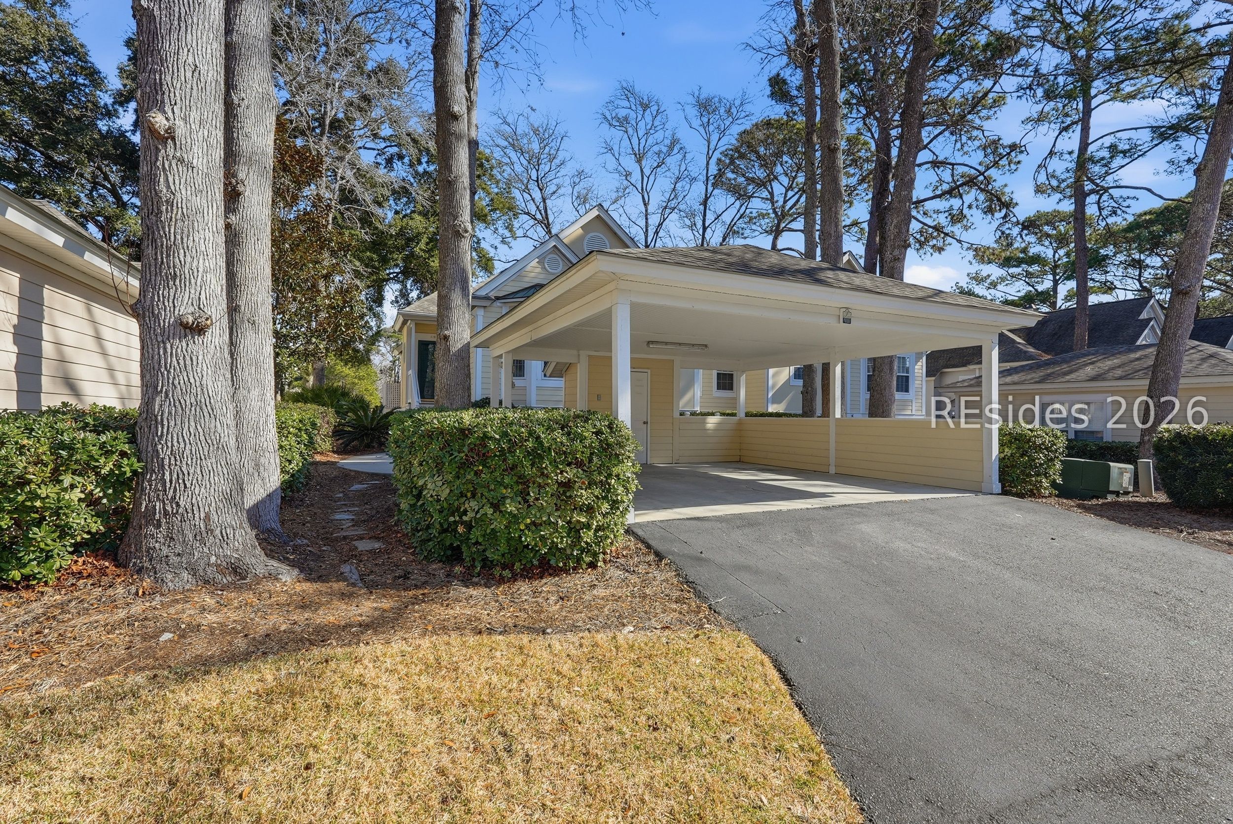 30 Wimbledon Court Unit: 4B
